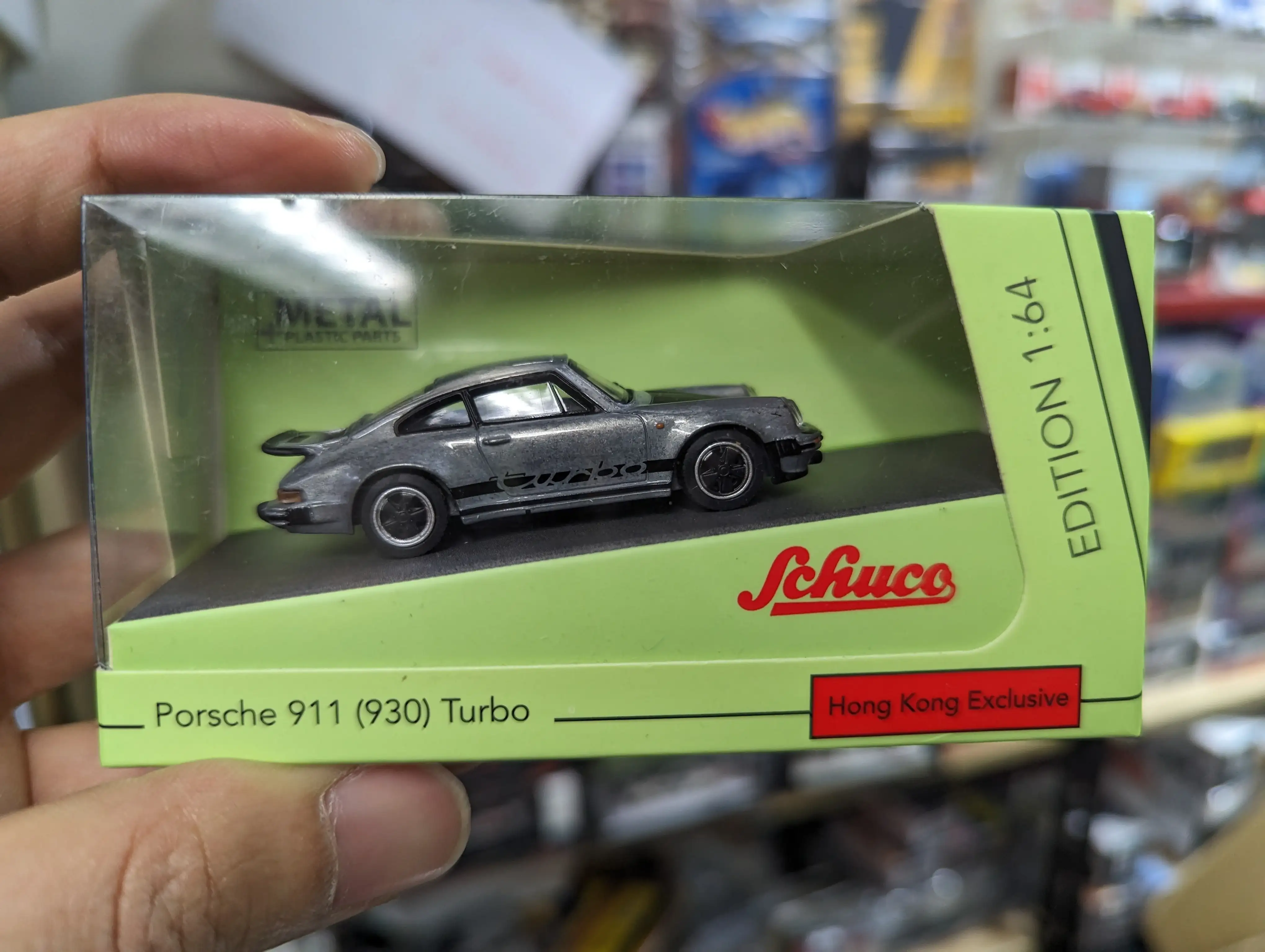 Schuco 1:64 Scale Schuco Hong Kong Exclusive
Porsche 911 Turbo Apple Green (930) - Image 7