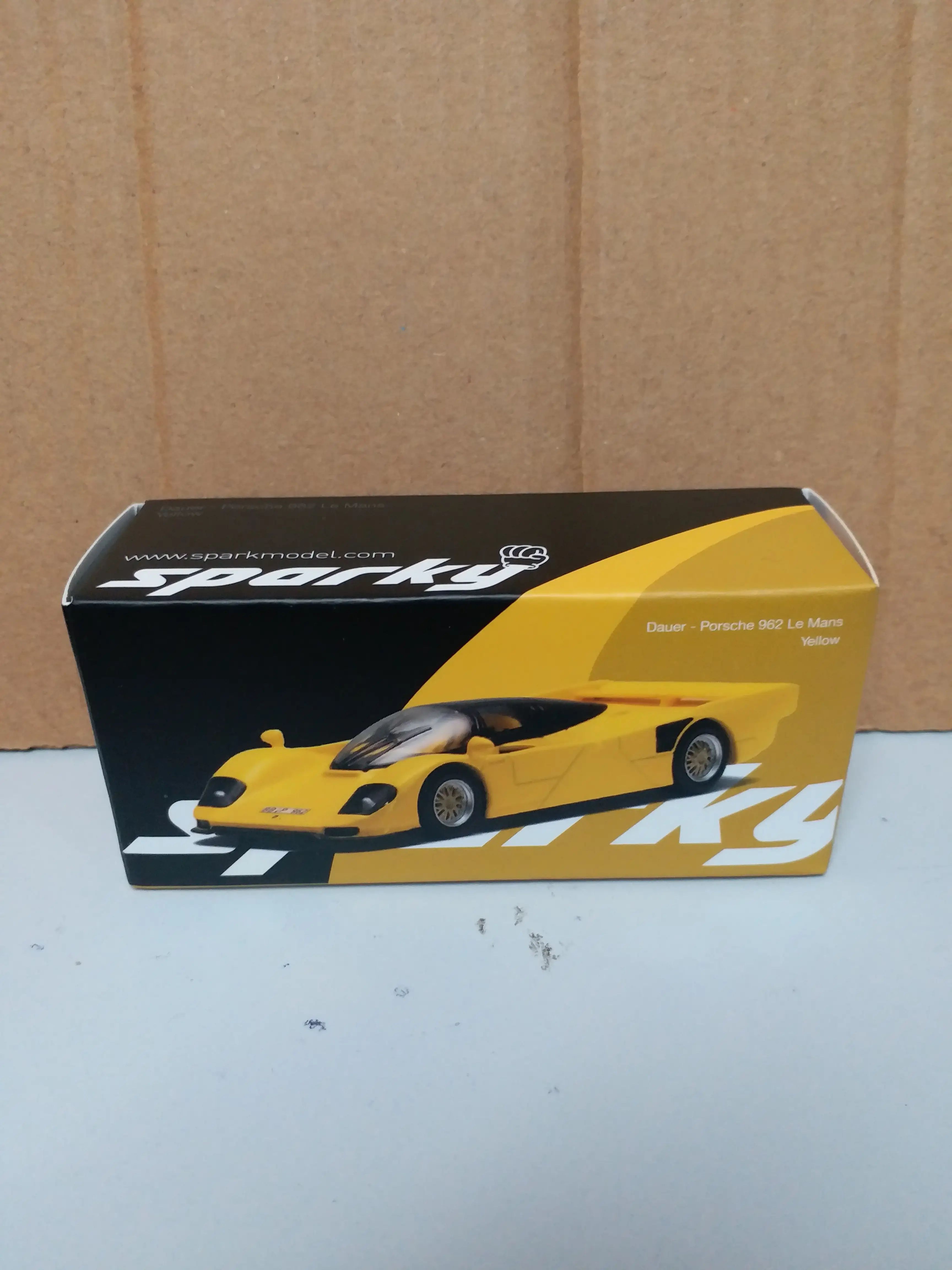 SPARKY X Tiny 1/64 Dauer Porsche 962 Le Mans Yellow - Image 2