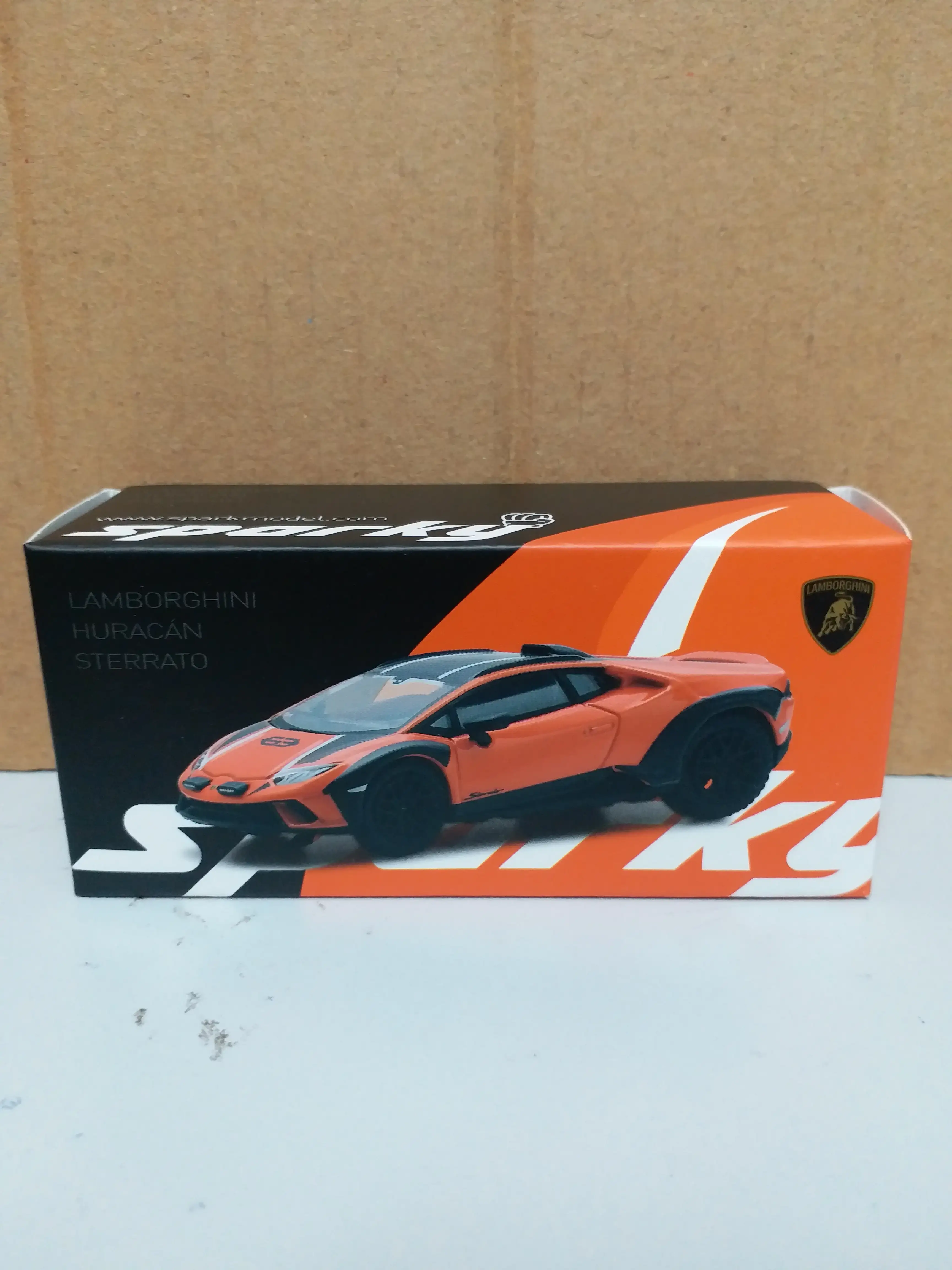 SPARKY X Tiny 1/64 Lamborghini Huracán Sterrato Combo Set - White & Orange - Image 3
