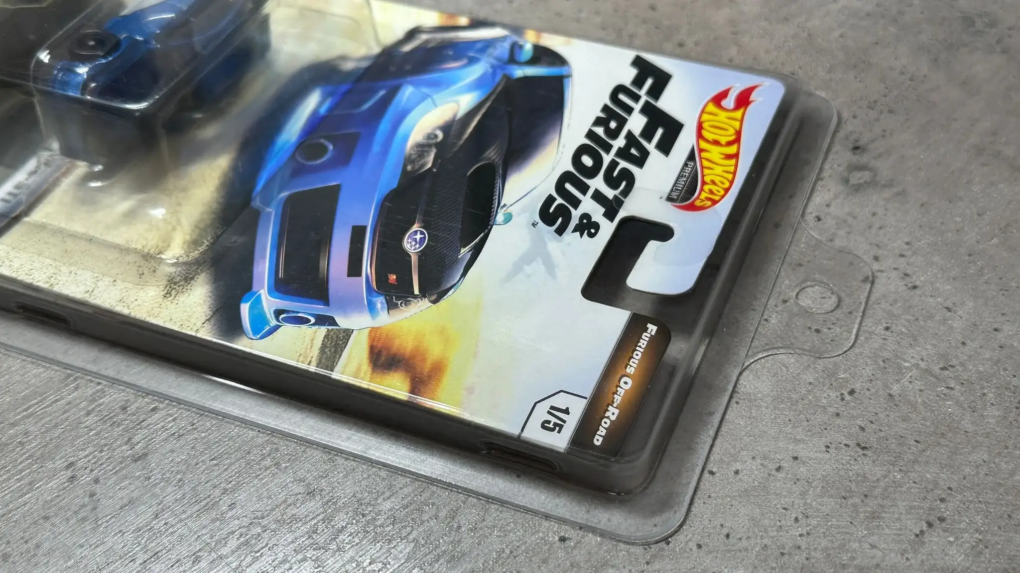 Shipping Included Super Hard Clam Shell Protector pack of 3/5/10 for Hot Wheels Premium Set - Image 6