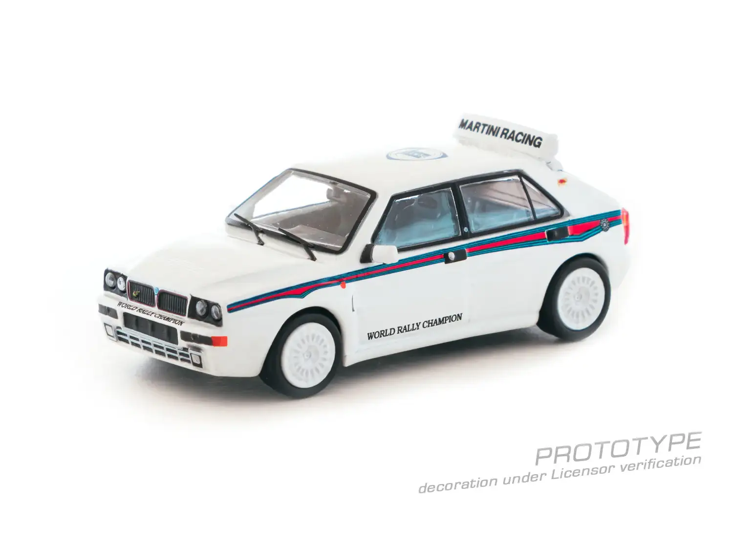 Tarmac Works 1:64 Scale Lancia Delta HF integrale Martini 6 - Image 2