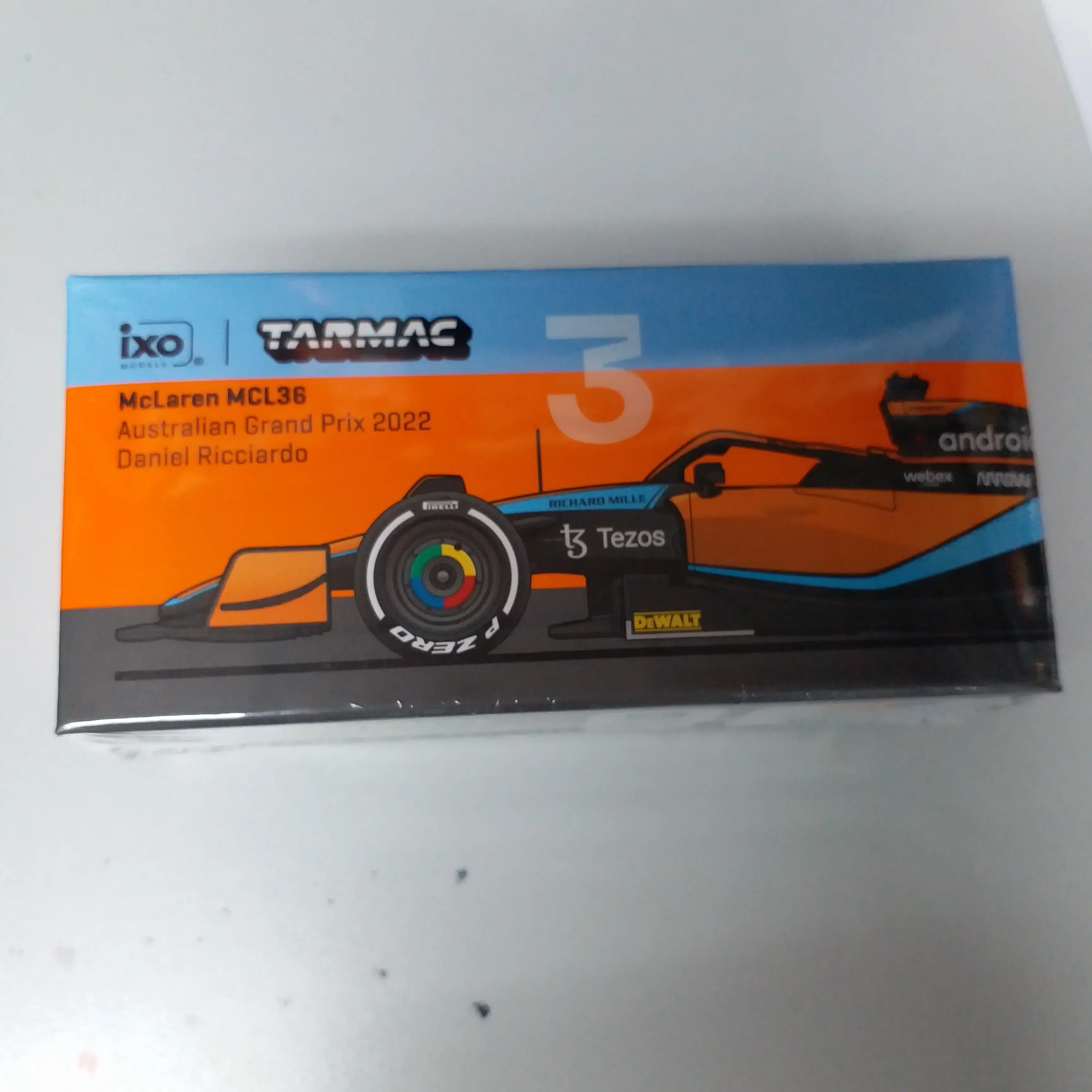 Tarmac Works 1:64 Scale McLaren MCL36 Australian Grand Prix 2022 Daniel Ricciardo - Image 2
