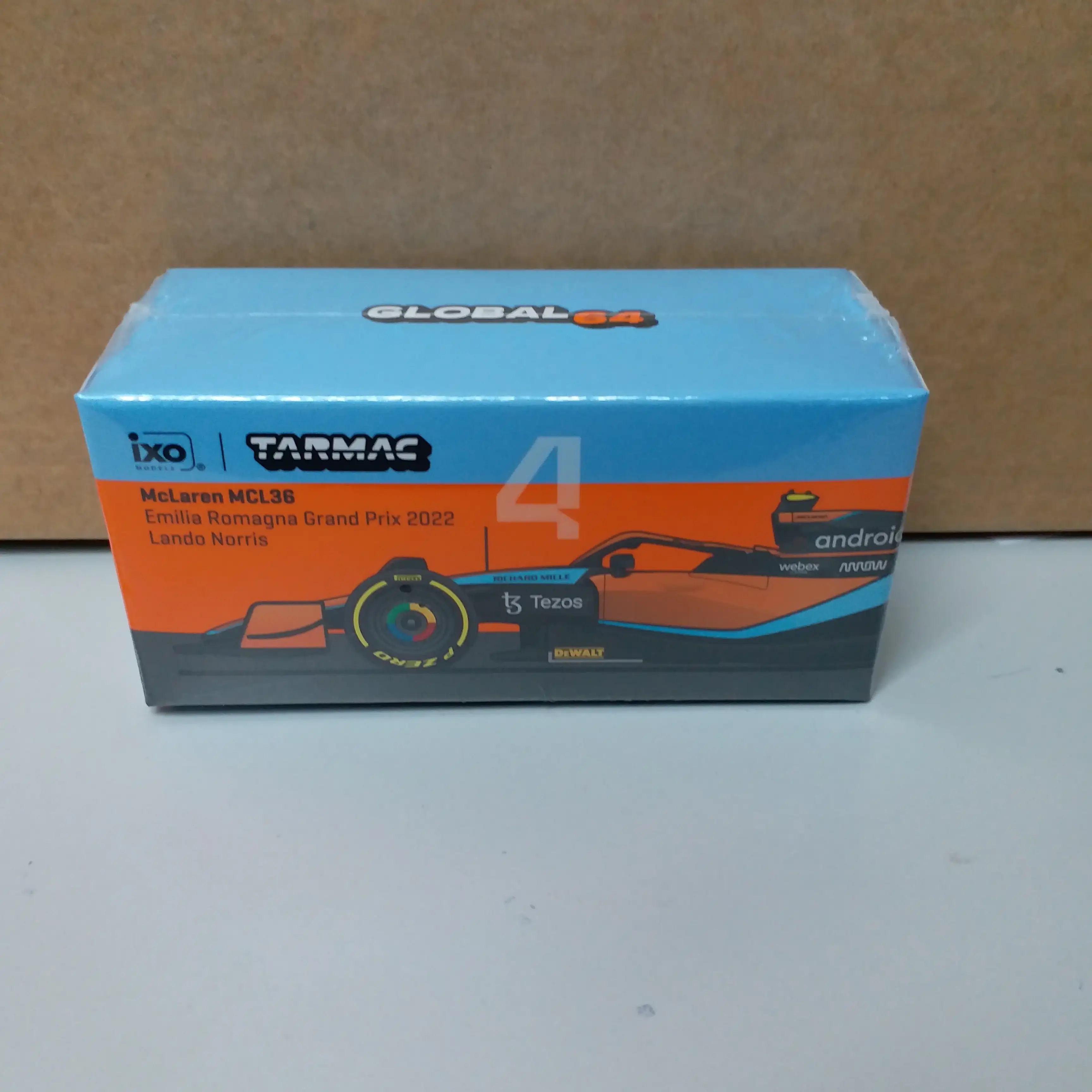 Tarmac Works 1:64 Scale McLaren MCL36 Emilia Romagna Grand Prix 2022 Lando Norris - Image 2