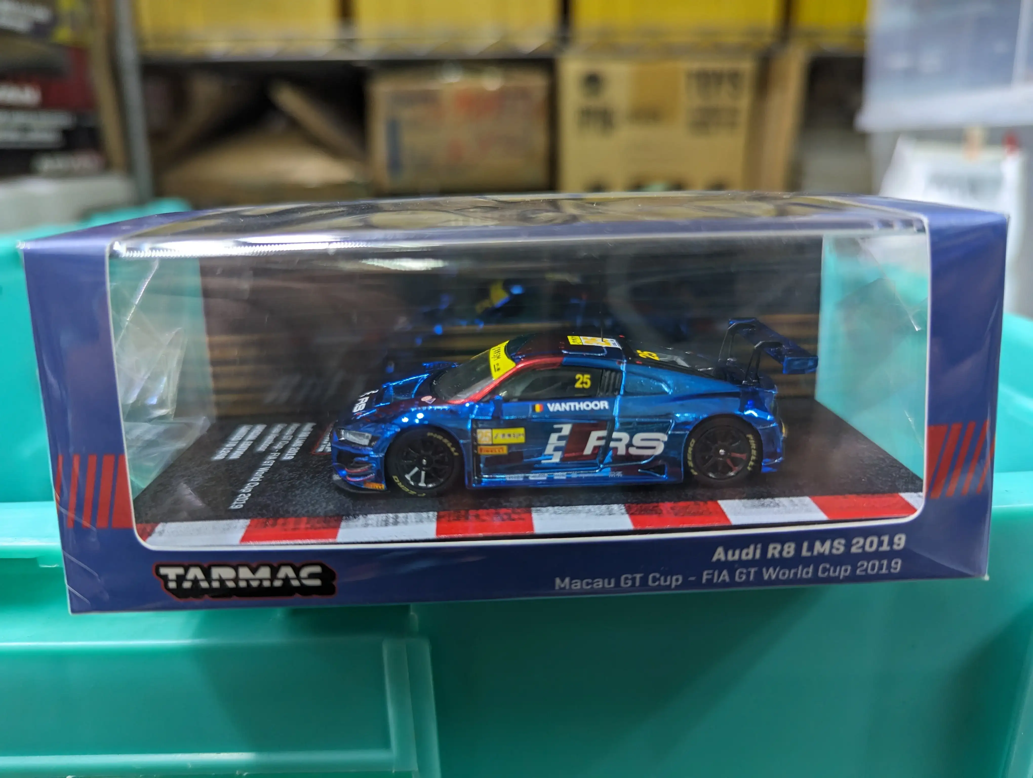 Tarmac Works Audi R8 LMS 2019
Macau GT Cup -FIA GT World Cup 2019 - Image 4