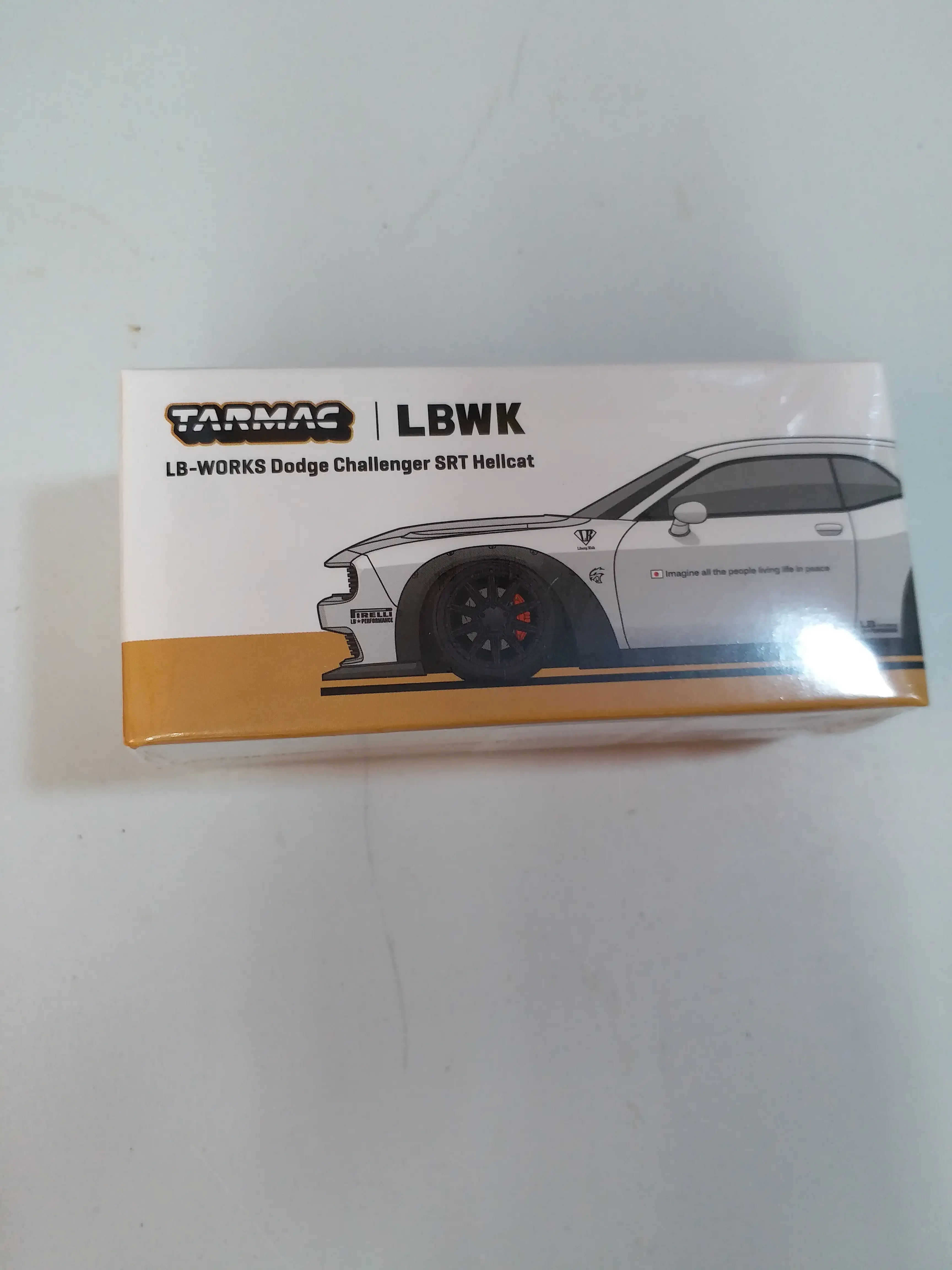 Tarmac Works LB-WORKS Dodge Challenger SRT Hellcat White White Lamley Special - Image 2