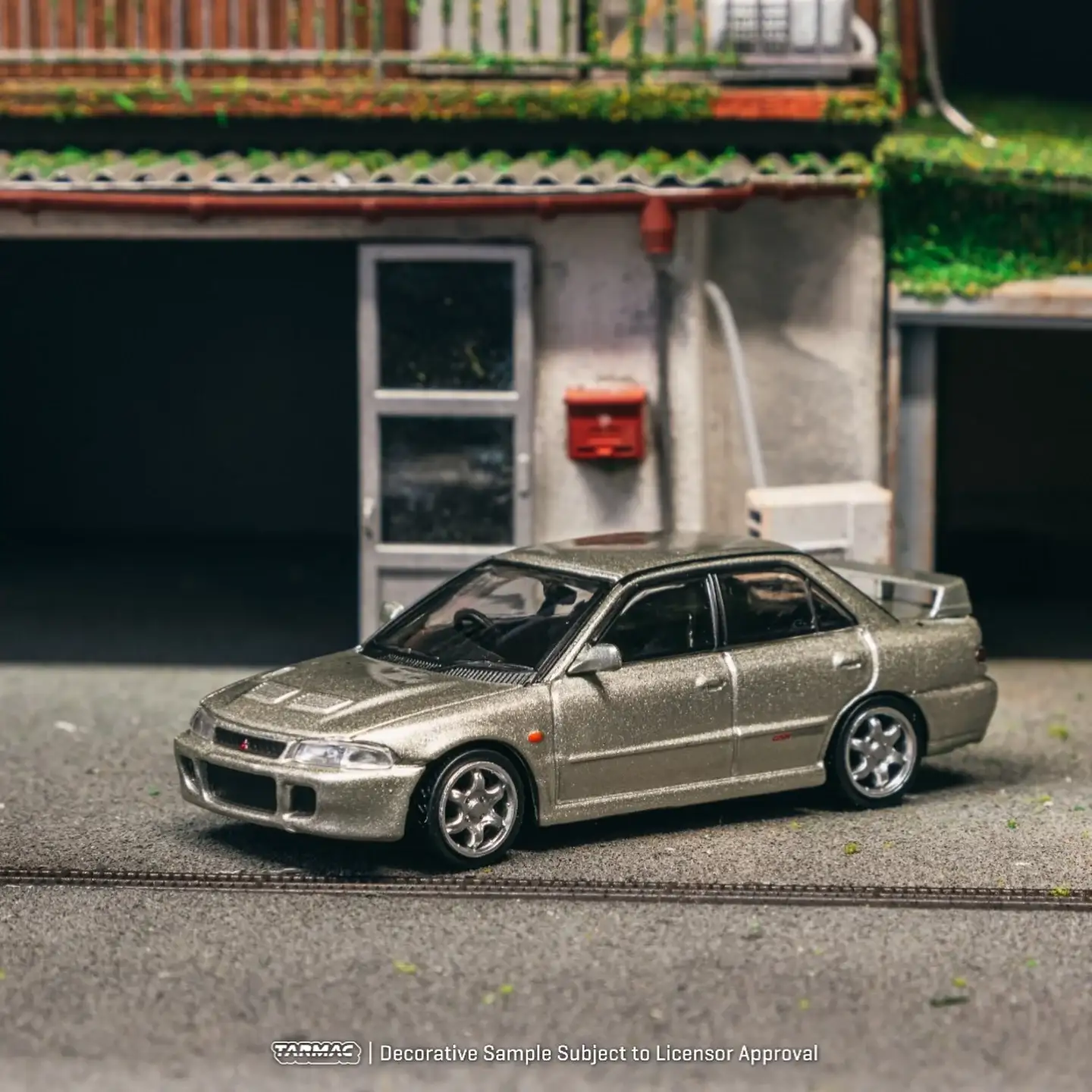 Tarmac Works Owner Club 1:64 Scale Mitsubishi Lancer GSR Evolution II - Image 2
