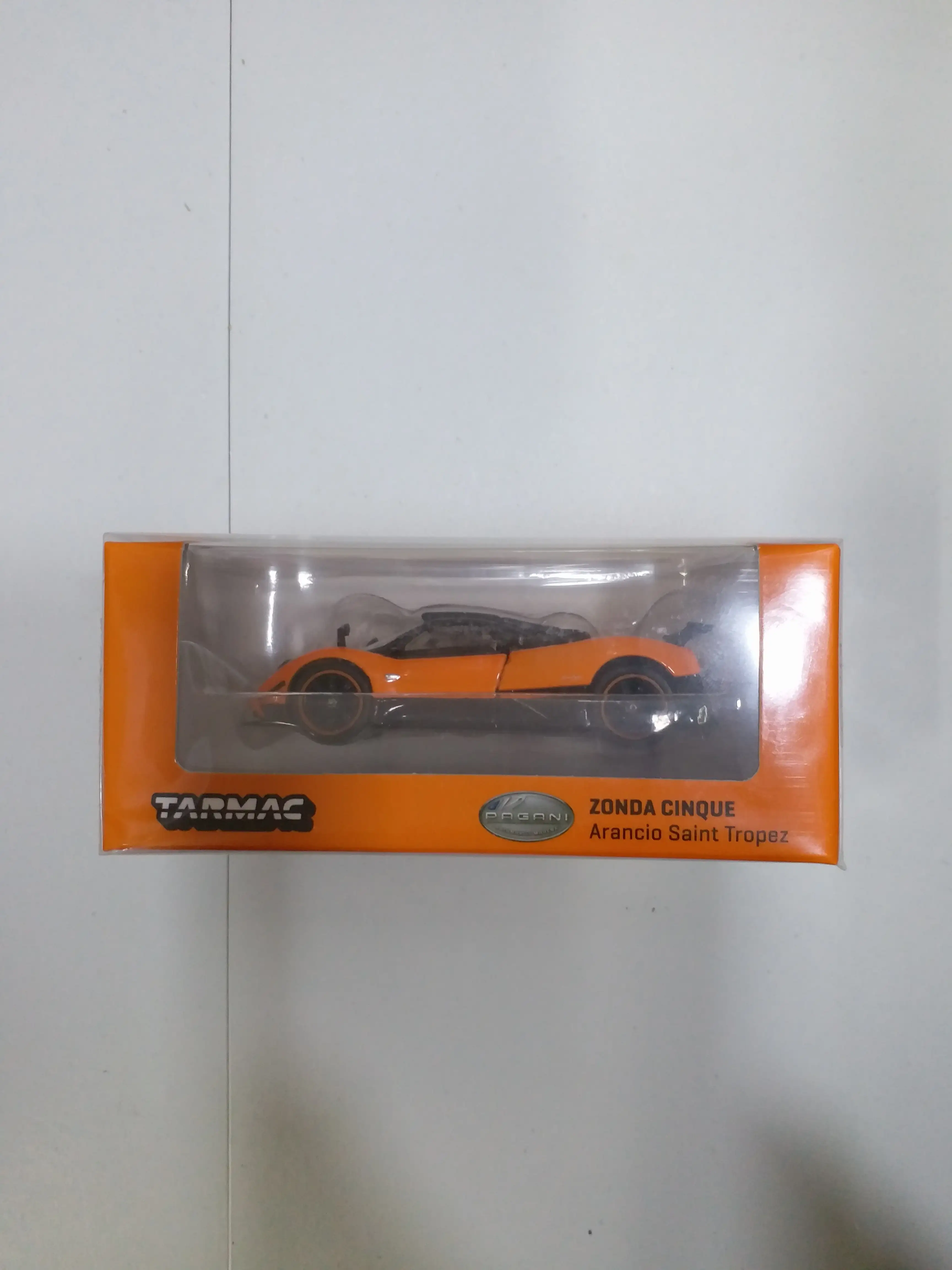 Tarmac Works Pagani Zonda Cinque Arancio Saint Tropez - Image 3