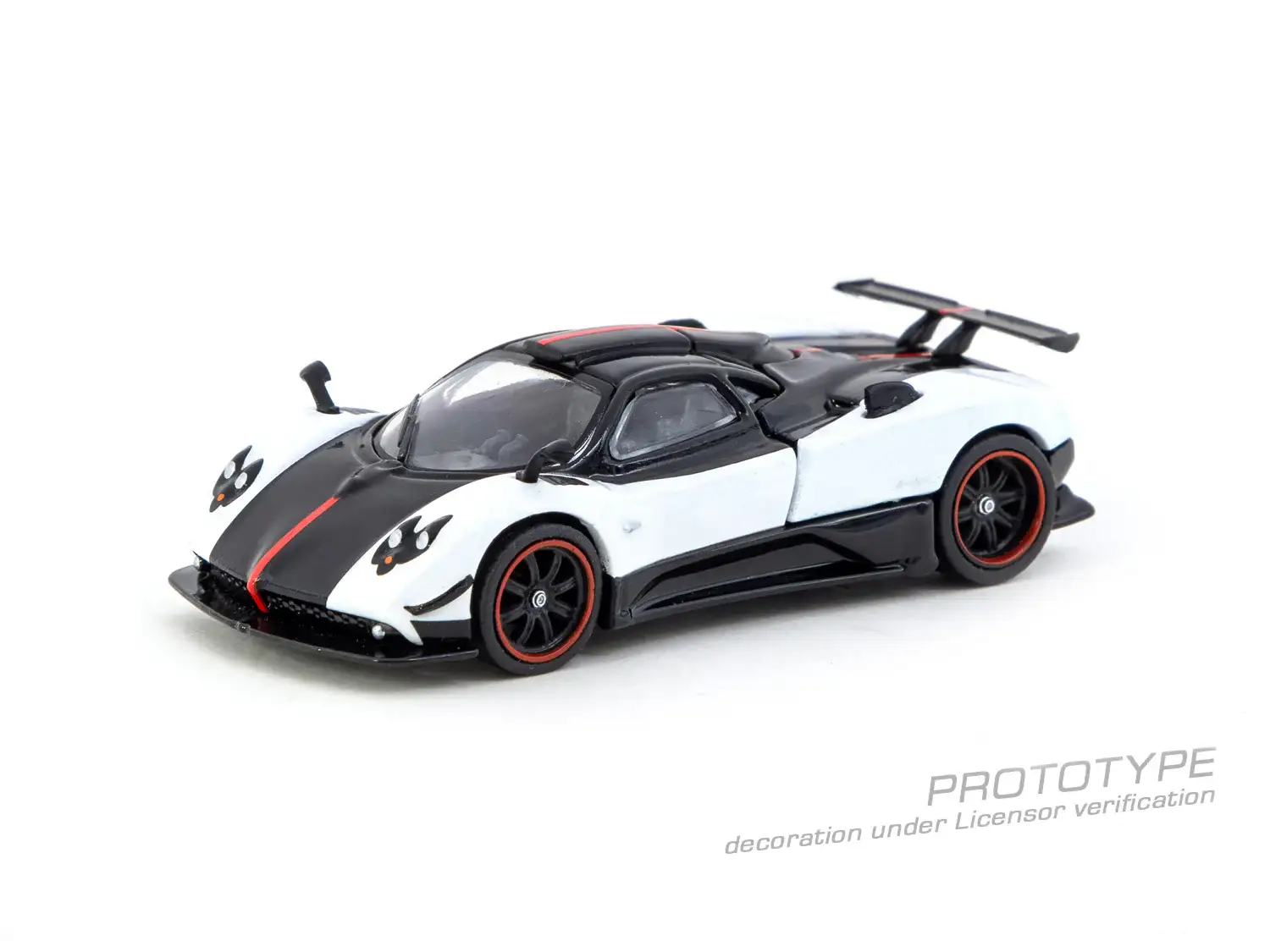 Tarmac Works Pagani Zonda Cinque Bianco Benny - Image 2