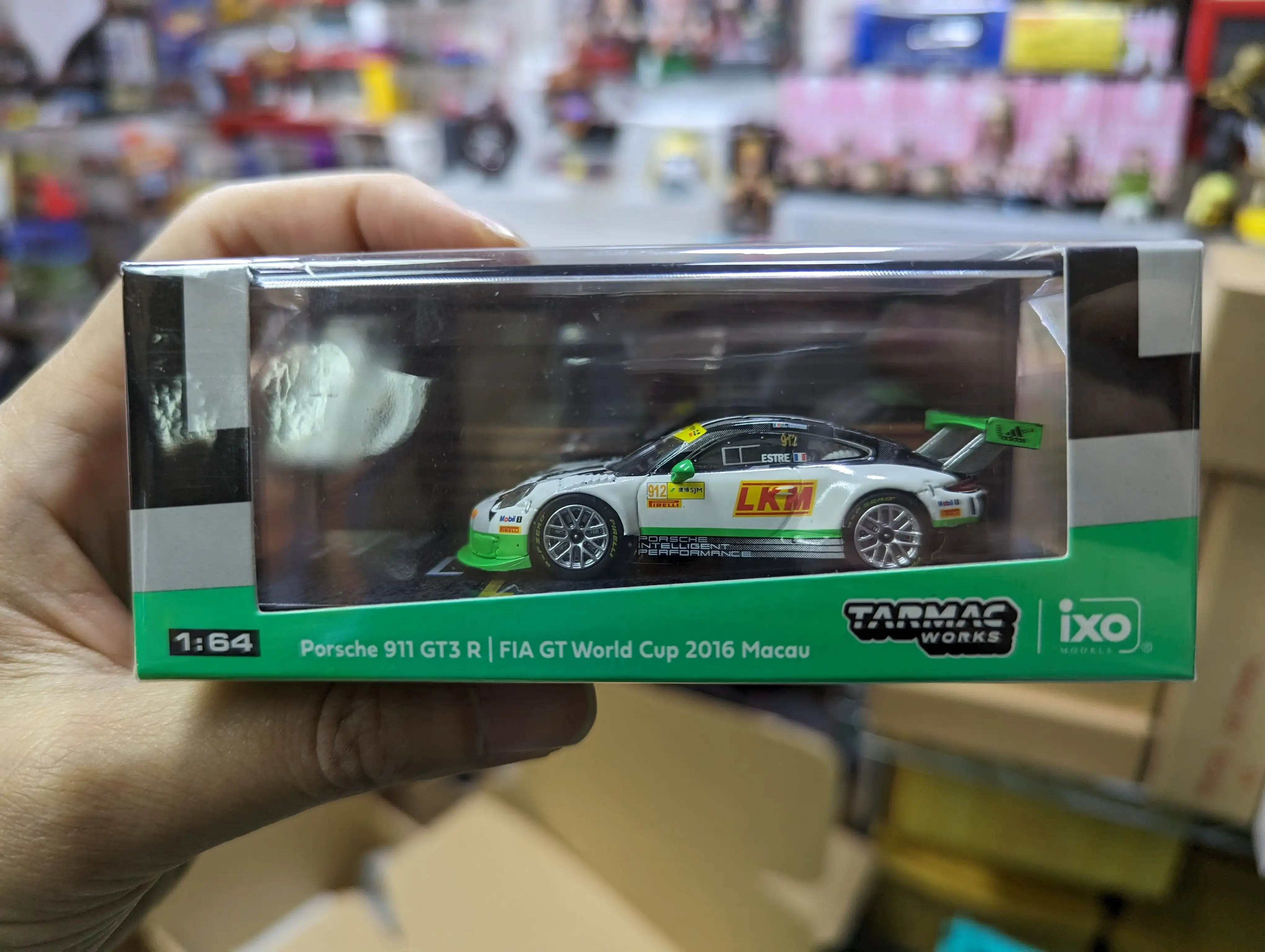 Tarmac Works Porsche 911 GT3 R FIA GT World Cup 2016 Macau