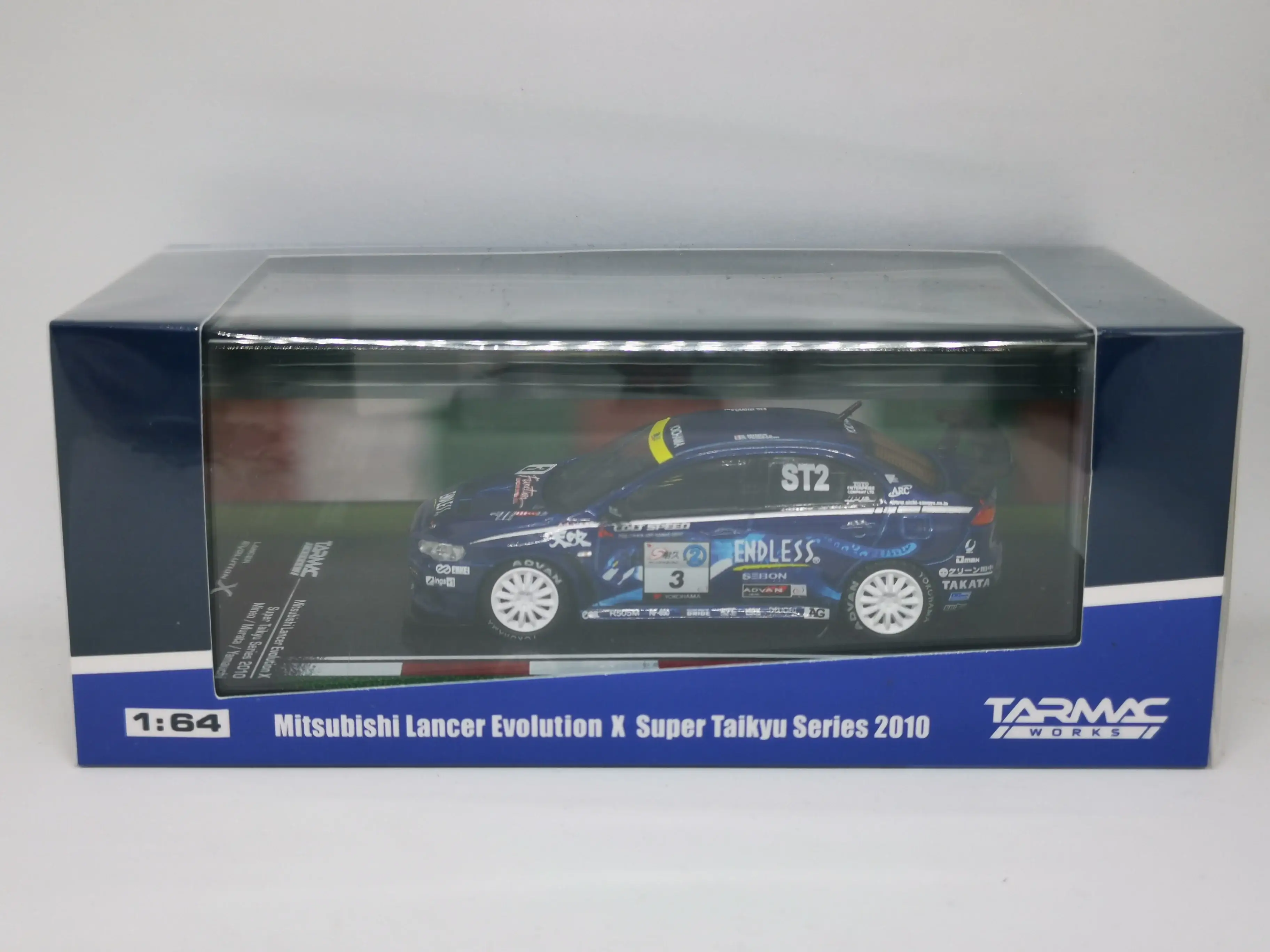 Tarmac Works Mitsubishi Lancer Evolution X Super Taikyu Series 2010 1:64 Scale - Image 2