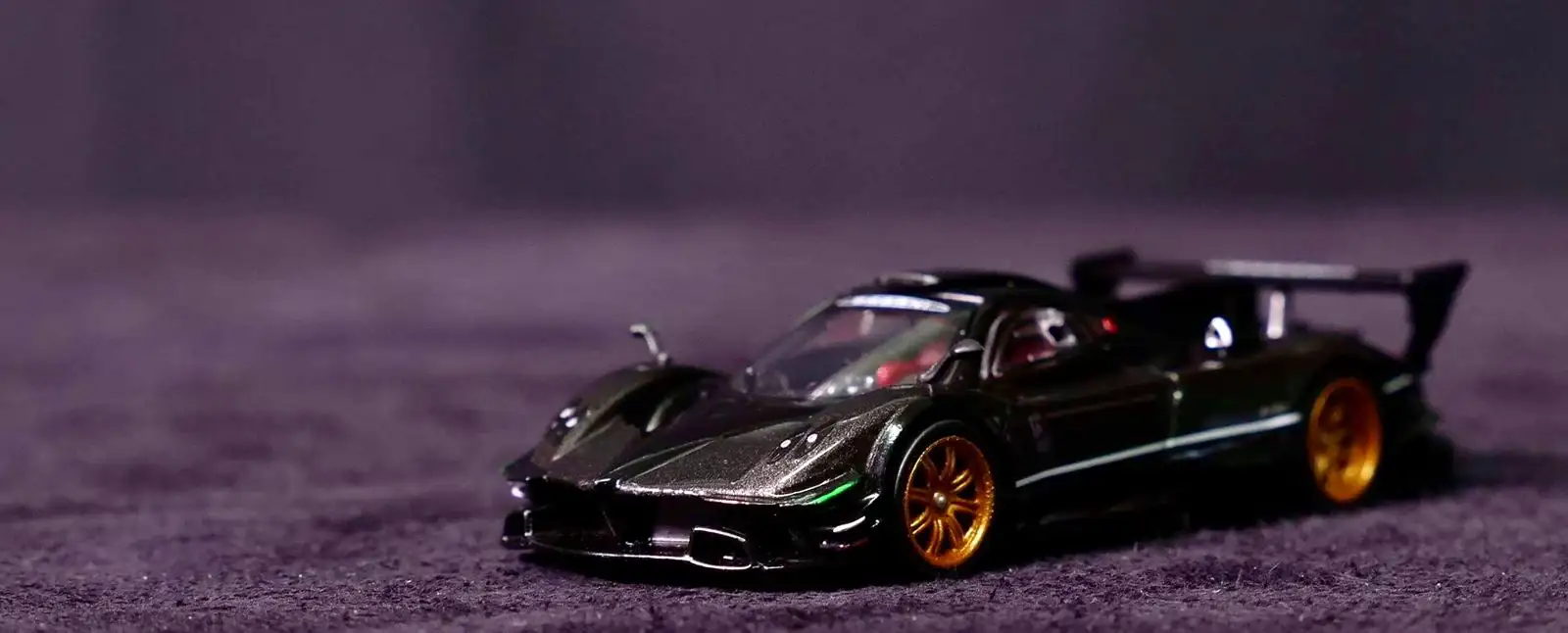 Tarmac Works 1:64 Scale Taiwan Exclusive Pagani Zonda RevoluciónGrigio Knockhill - Image 4