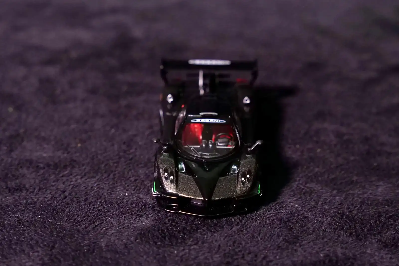 Tarmac Works 1:64 Scale Taiwan Exclusive Pagani Zonda RevoluciónGrigio Knockhill - Image 9