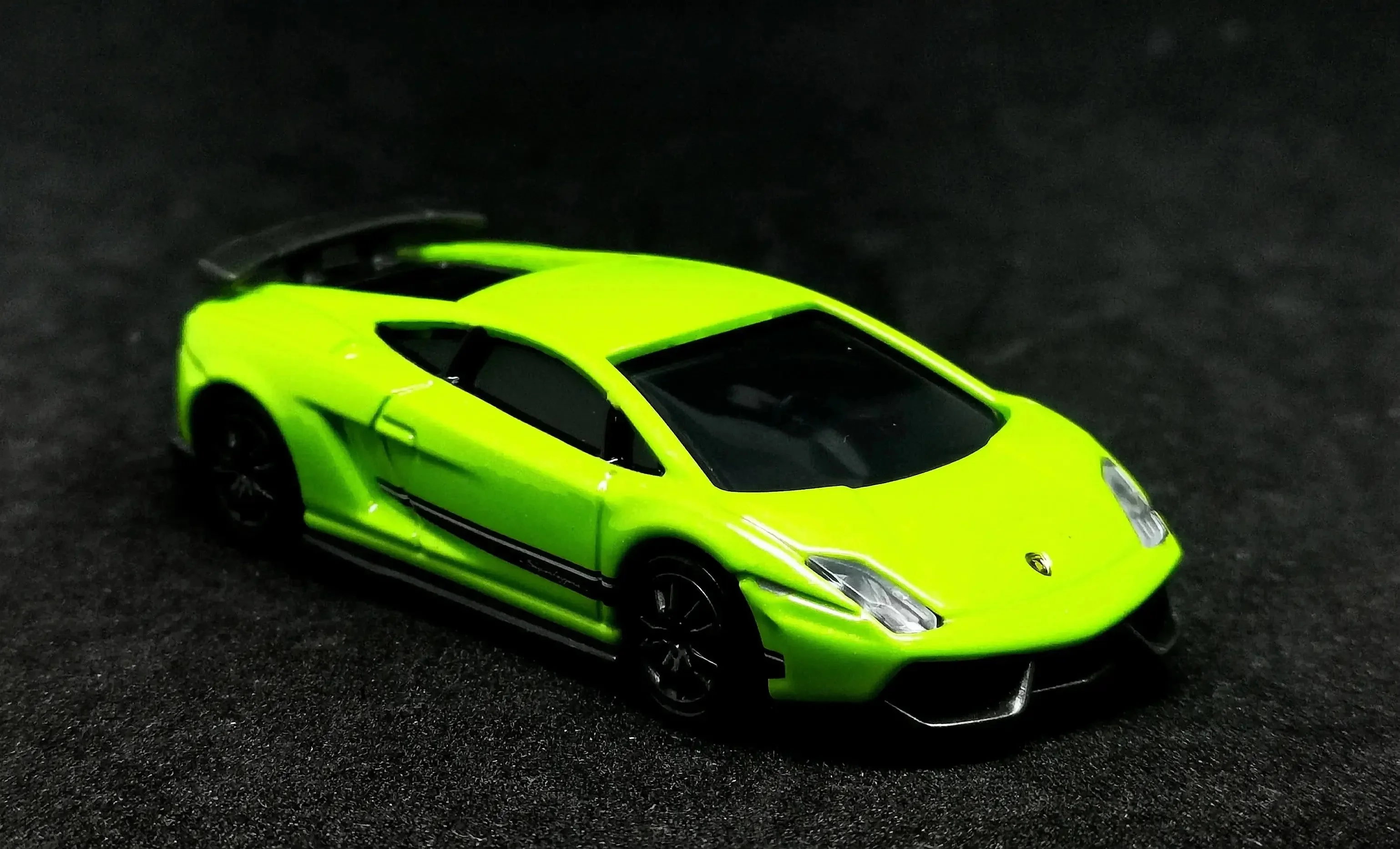 Tomica Premium No.33 Gallardo Super Leggera set of two - Image 4