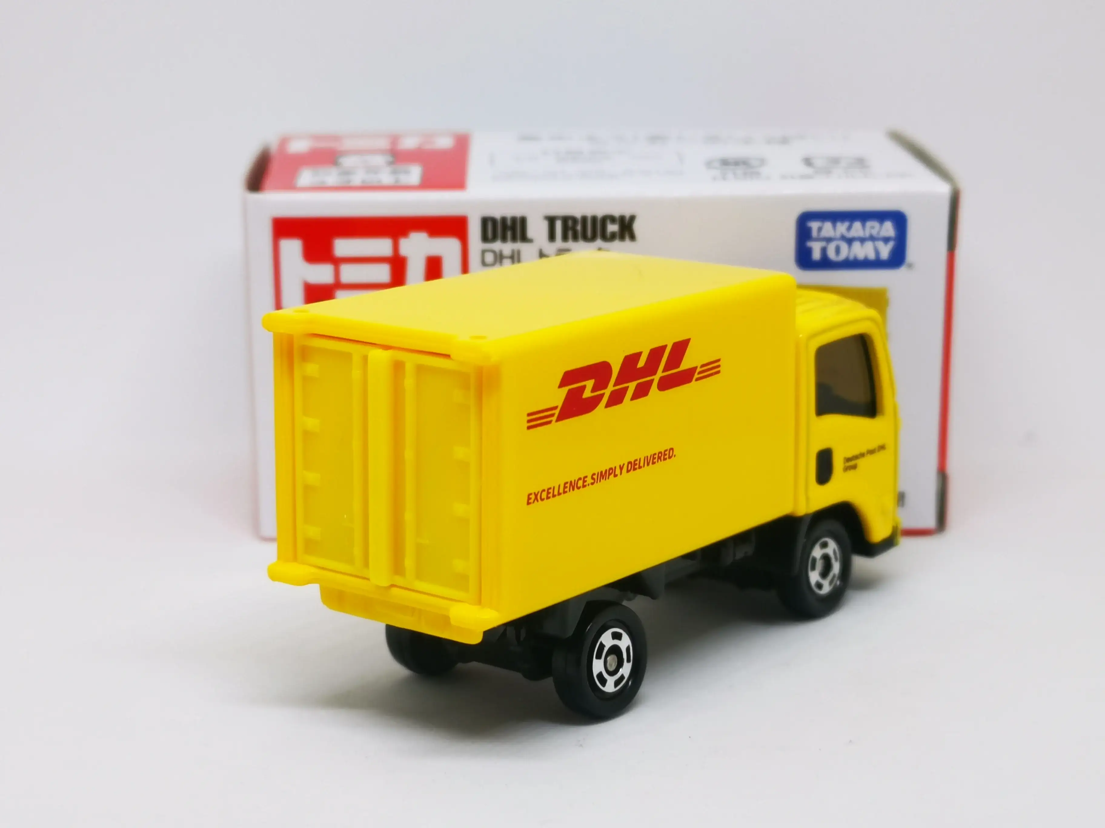 TOMICA #109 DHL Delivery Truck - Image 2