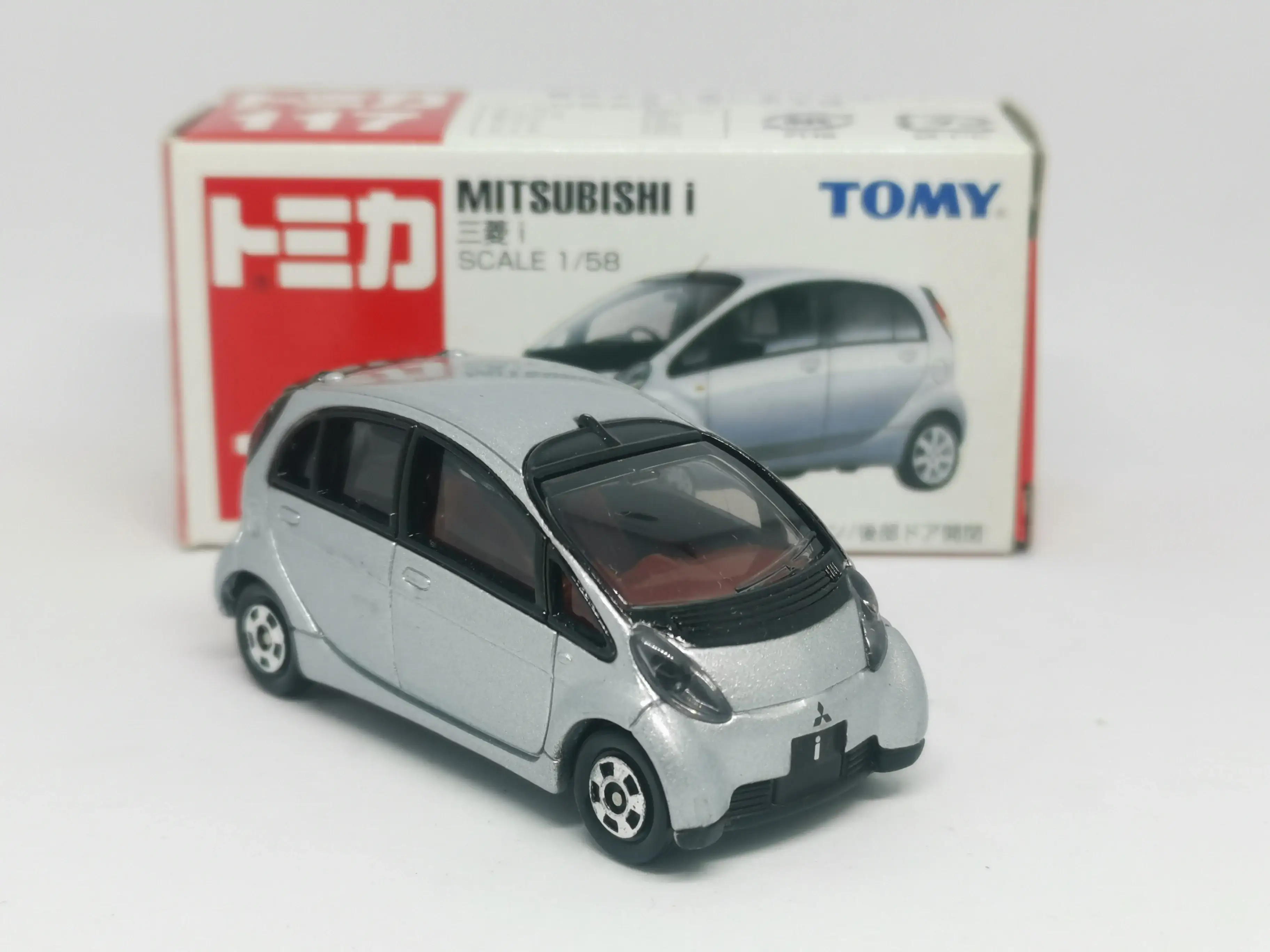 Tomica #117 Mitsubishi i - Image 2