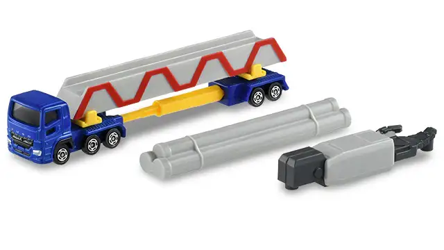 TOMICA #140 Mitsubishi Fuso Super Great Pole Trailer