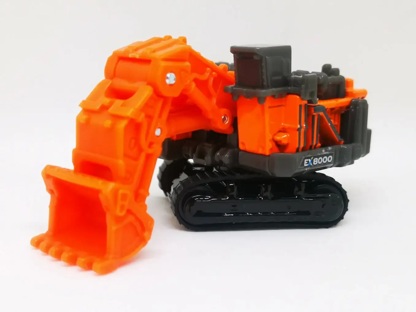 Tomica #25 Hitachi Construction Machinery loading excavator EX8000-7 - Image 3