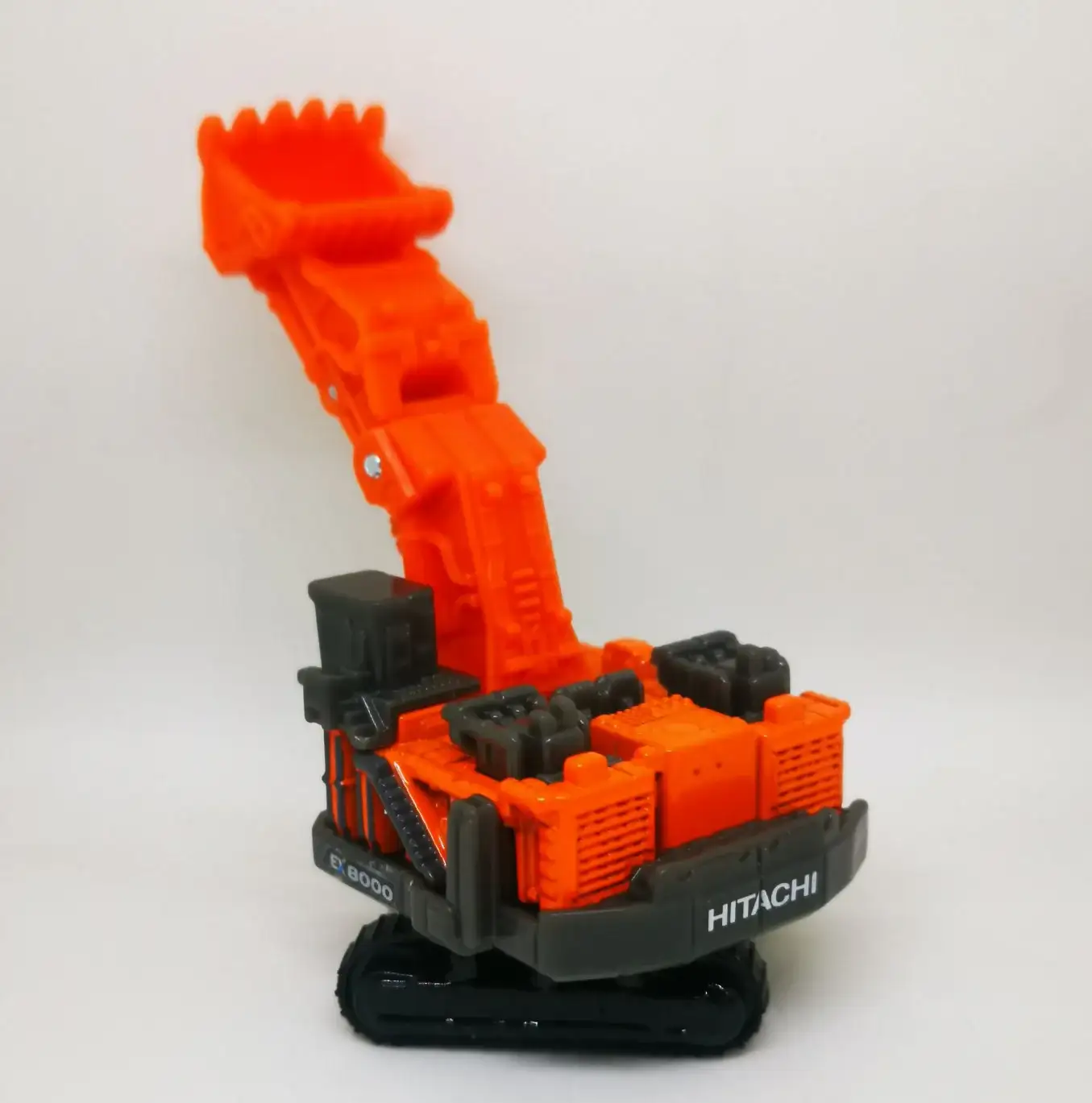 Tomica #25 Hitachi Construction Machinery loading excavator EX8000-7 - Image 4