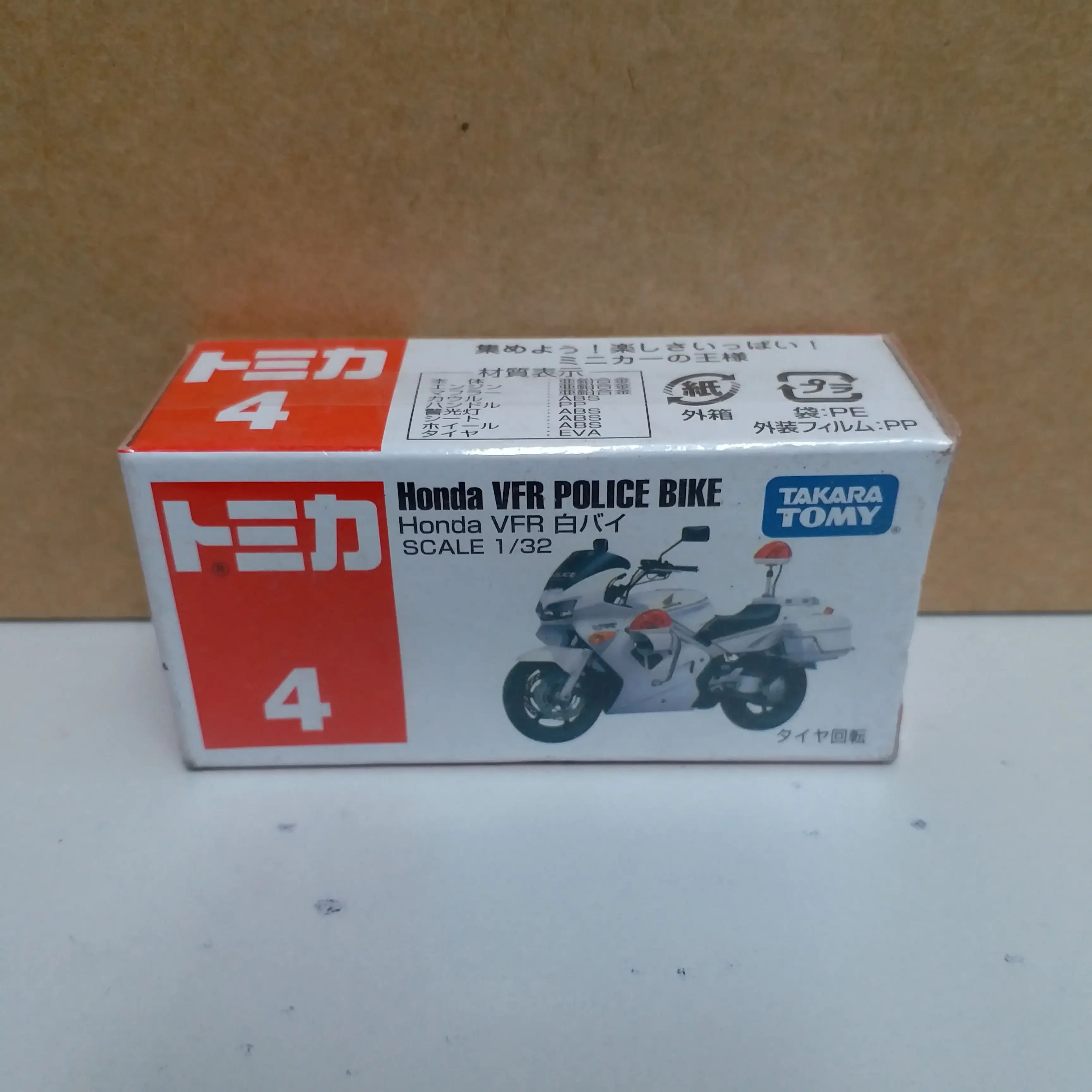 Tomica #4 Honda VFR Police Car