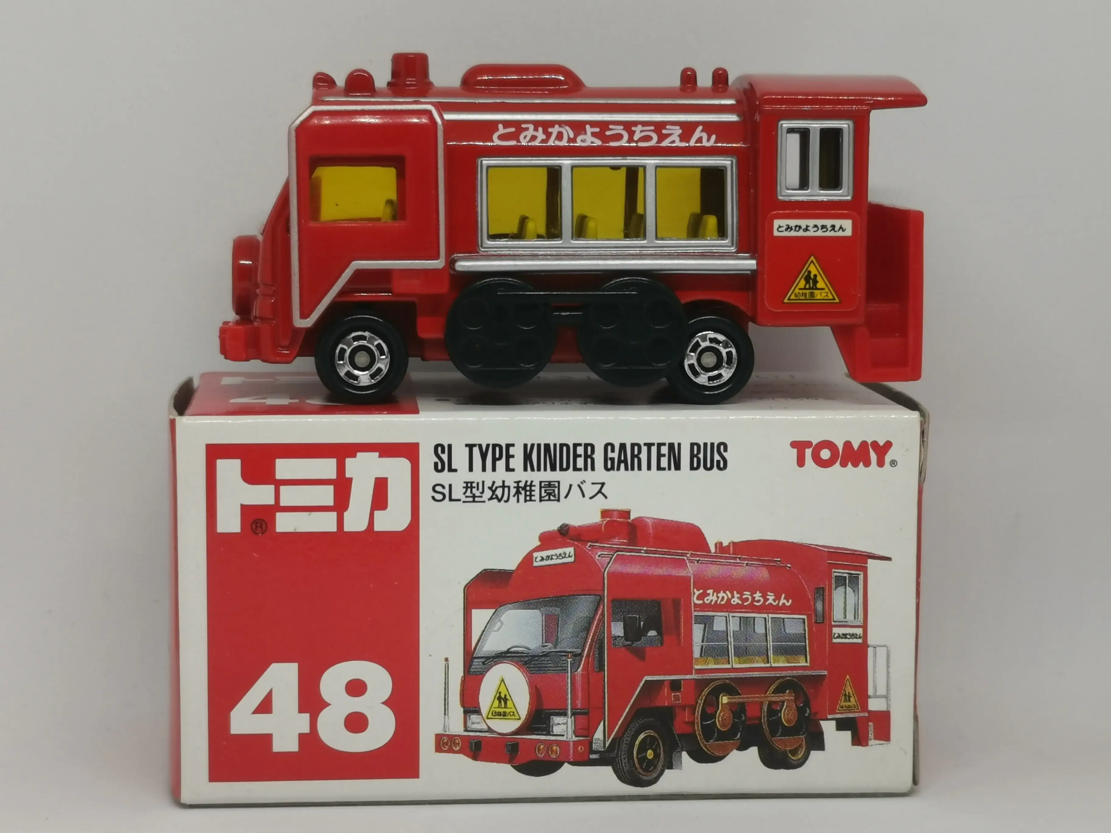 Tomica #48 Japan SL Type Kindergarten Bus - Image 3