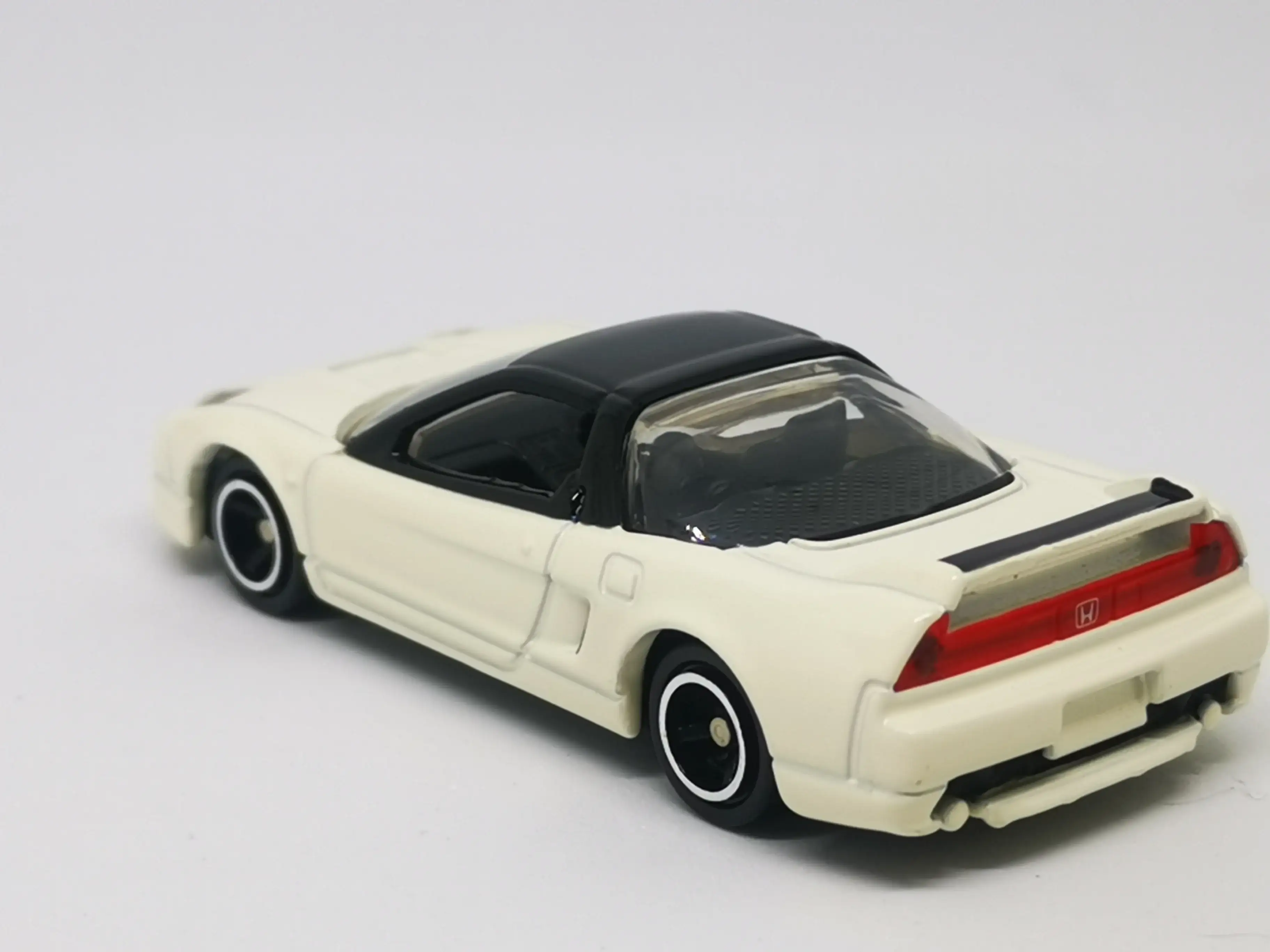 Tomica 50th Anniversary Honda NSX-R Japan Book Store Exclsive - Image 7
