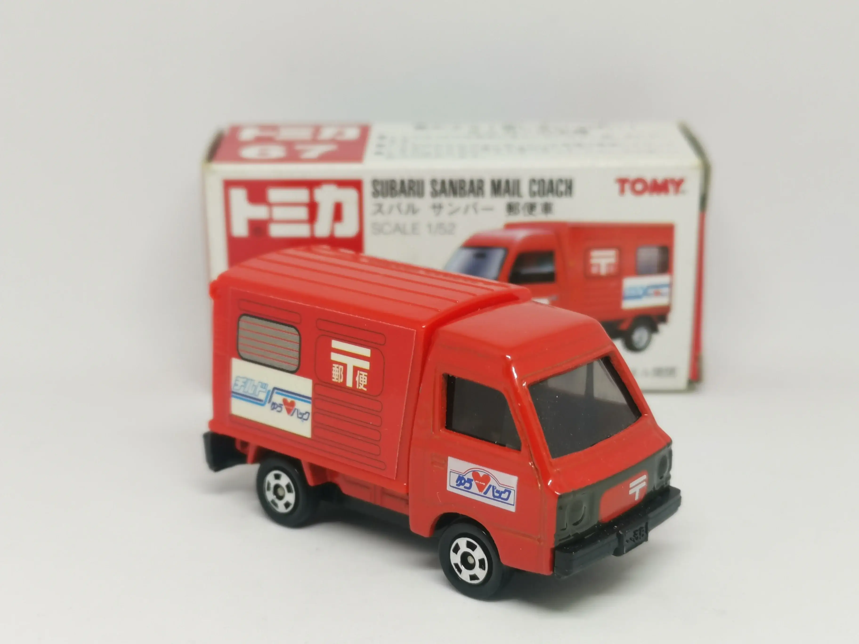 Tomica #67 Subaru Sanbar Mail Coach