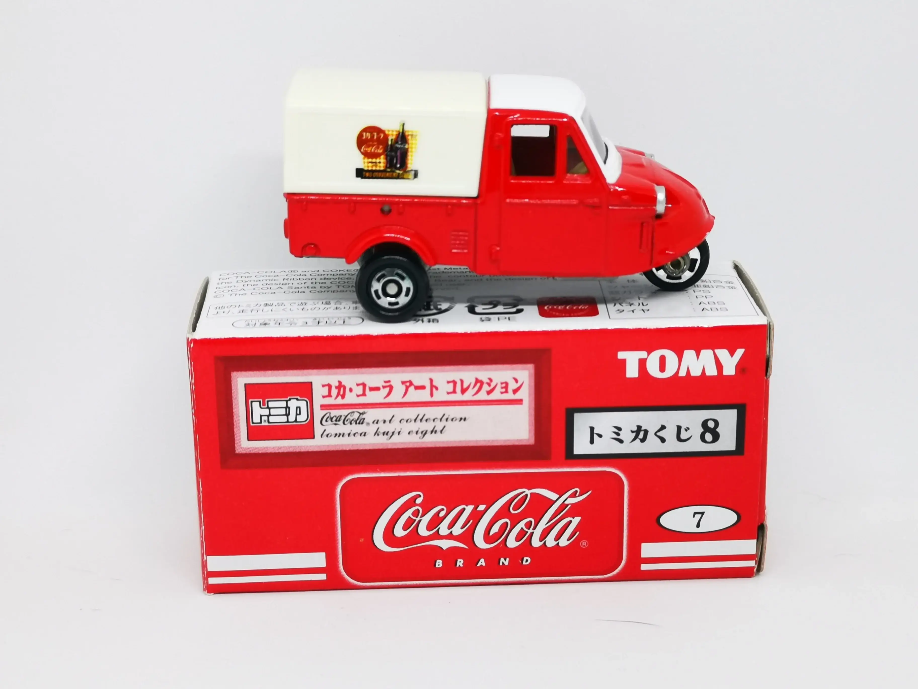 Tomica Coca Cola Daihatsu Midget - Image 3