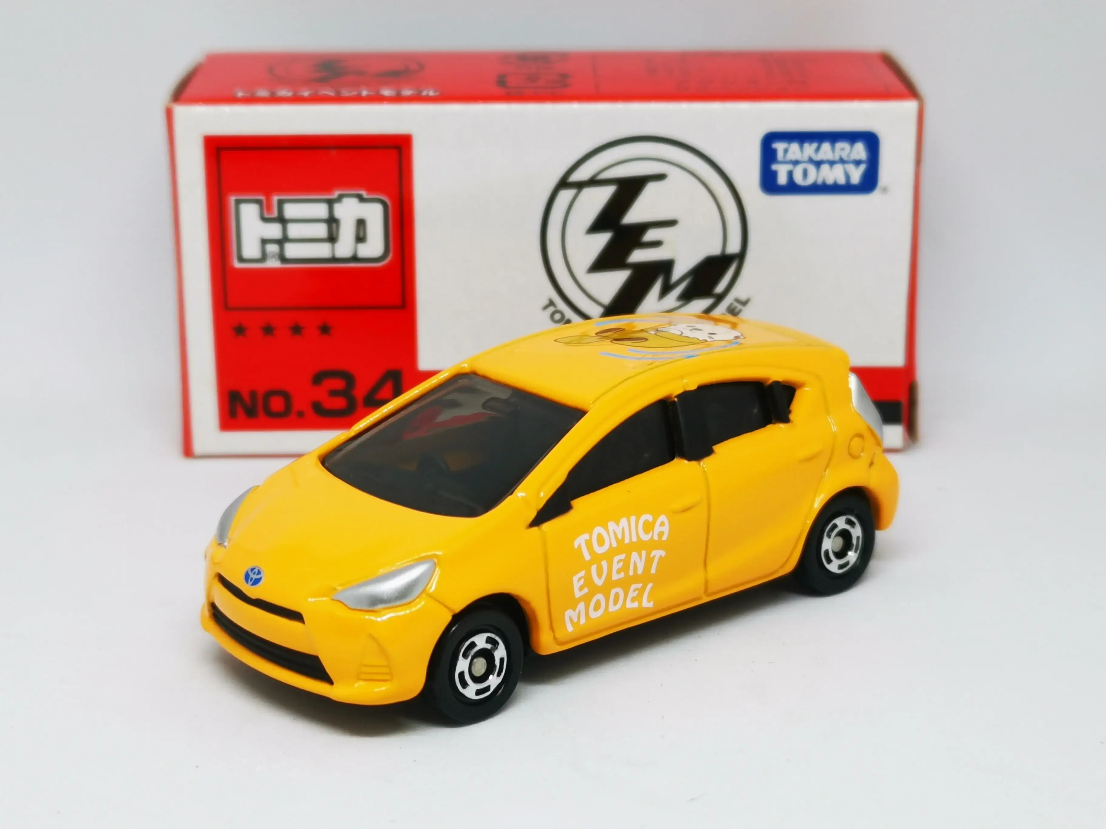Tomica Event Model #34 Toyota Aqua