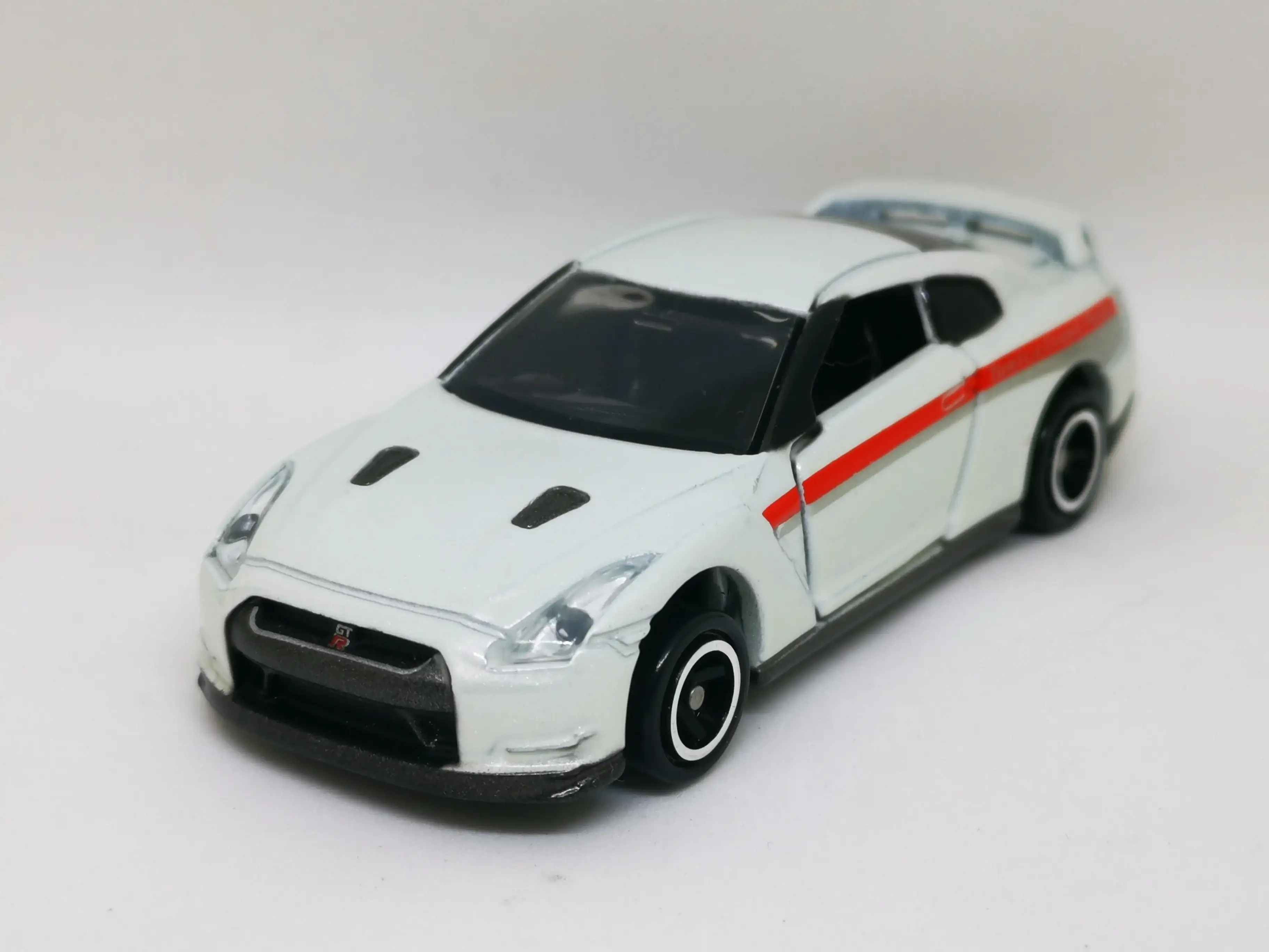 Tomica Event Model Car #9 Nissan GT-R - Image 3