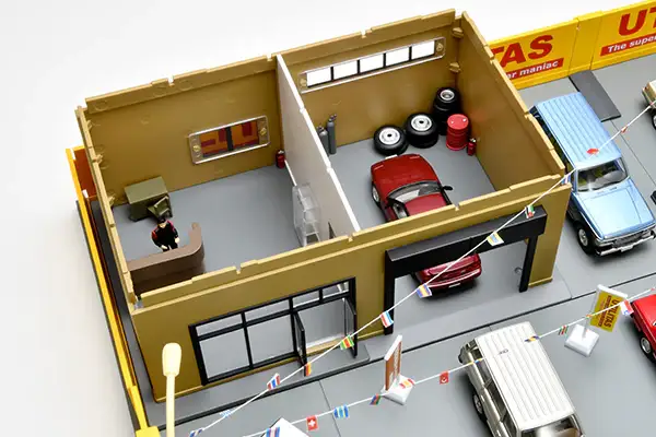 Tomica Limited Vintage Carama Vintage Vintage 04e Utilitas - Image 5