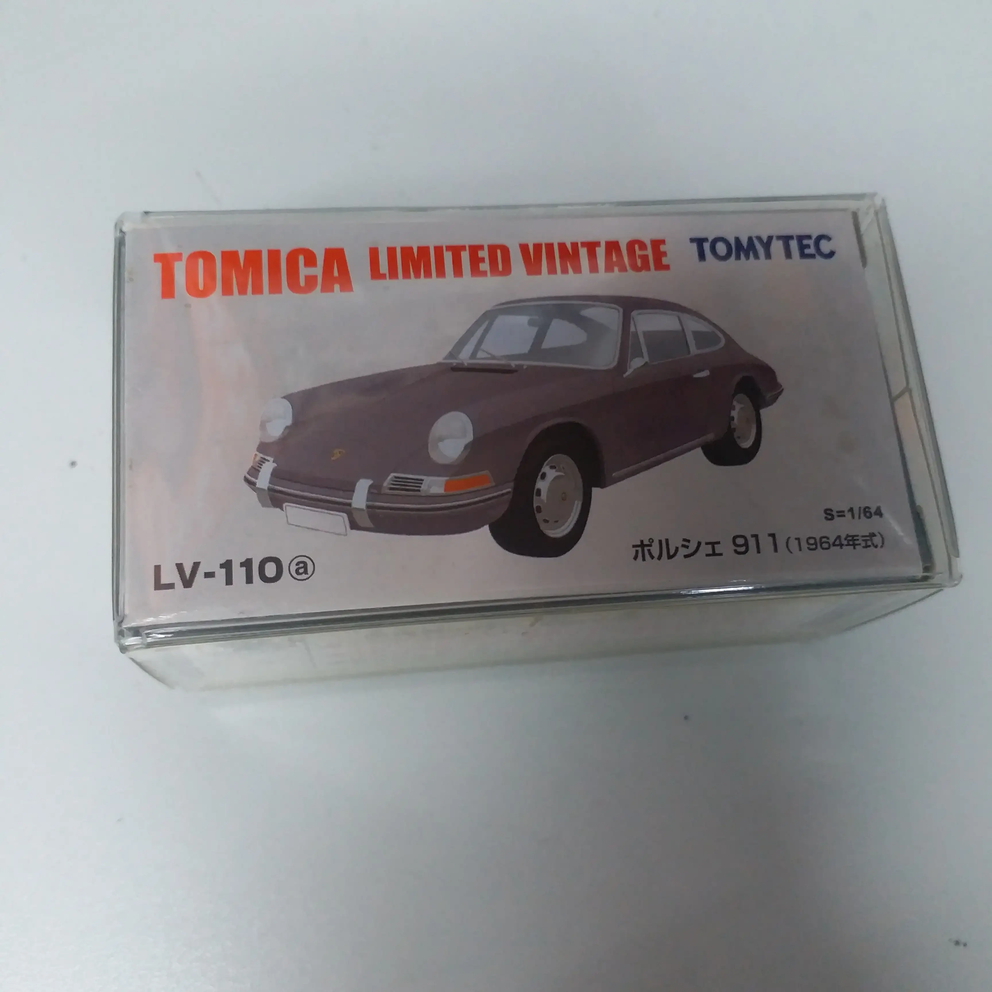 Tomica Limited Vintage LV-110a Porsche 911 - Image 2
