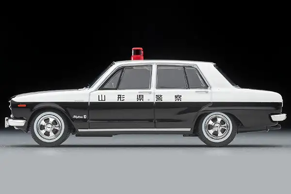 Tomica Limited Vintage LV-214a Nissan Skyline 2000GT Patrol Car (Yamagata Prefectural Police) 1971 model - Image 6