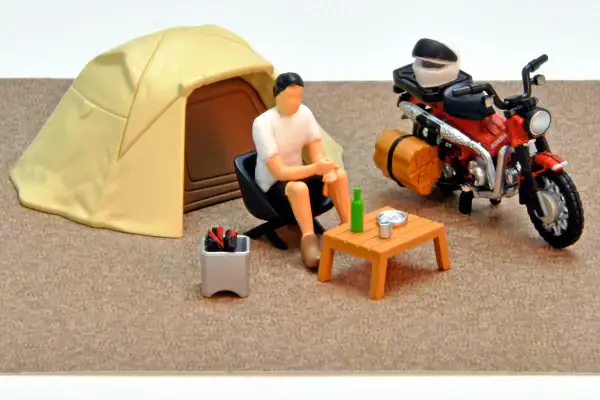 Tomica Limited Vintage Neo Diocolle 64 #CarSnap 30a Solo Camping (Honda CT125 Hunter Cub included)