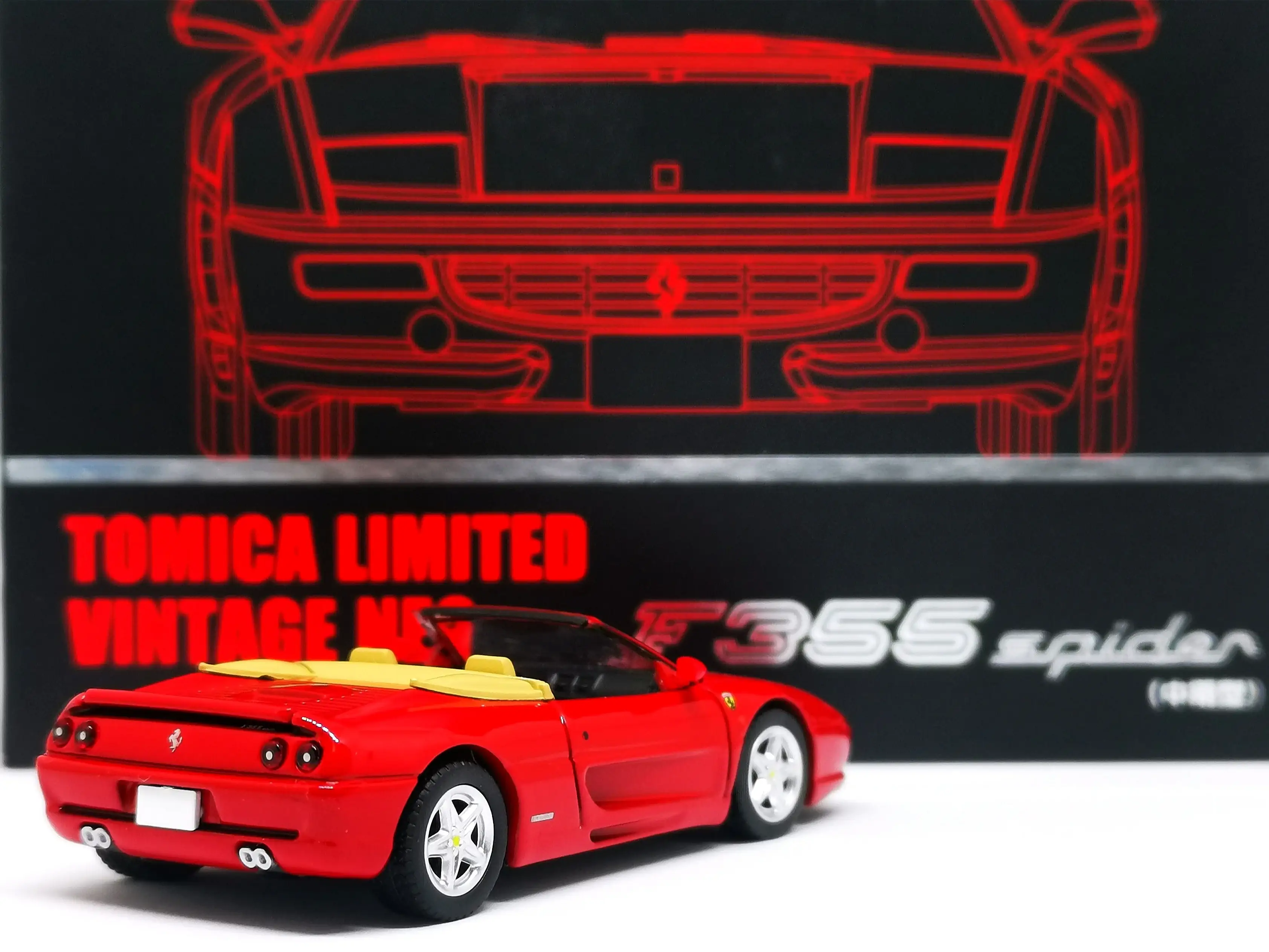 Tomica Limited Vintage Neo
Ferrari F355 Spider - Image 8