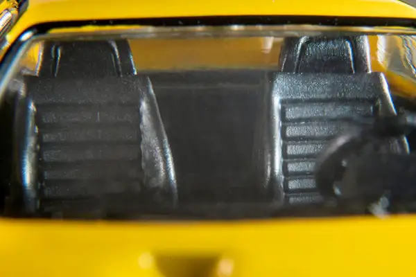 Tomica Limited Vintage Neo LV-N Ferrari F512 M (YELLOW) Web store exclusive - Image 5