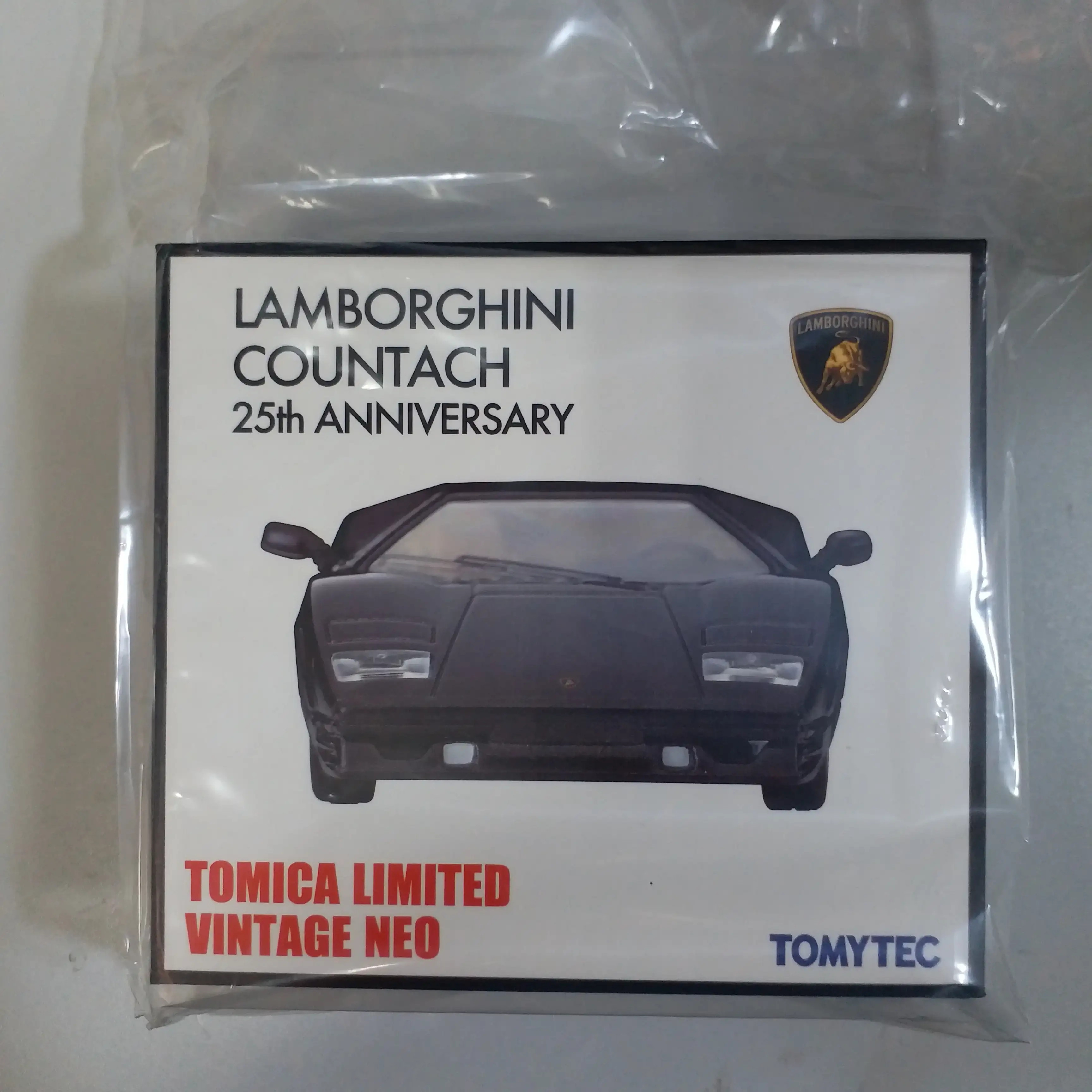 Tomica Limited Vintage Neo LV-N Lamborghini Countach 25th Anniversary (Black) - Image 4
