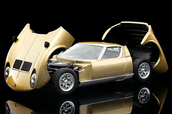 Tomica Limited Vintage Neo LV-N Lamborghini Miura S (Gold) - Image 3