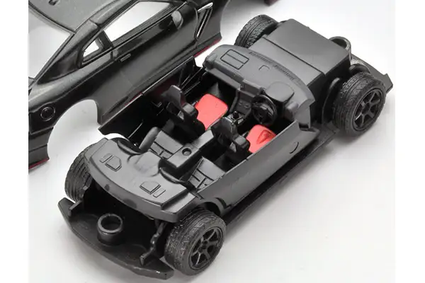 Tomica Limited Vintage Neo LV-N153b Nissan GT-R nismo 2017 model (black) - Image 2