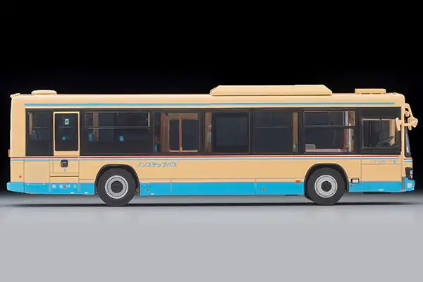 Tomica Limited Vintage Neo LV-N245i Isuzu Erga Hankyu Bus - Image 4