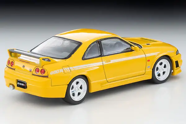 Tomica Limited Vintage Neo LV-N305a NISMO 400R (yellow) - Image 2