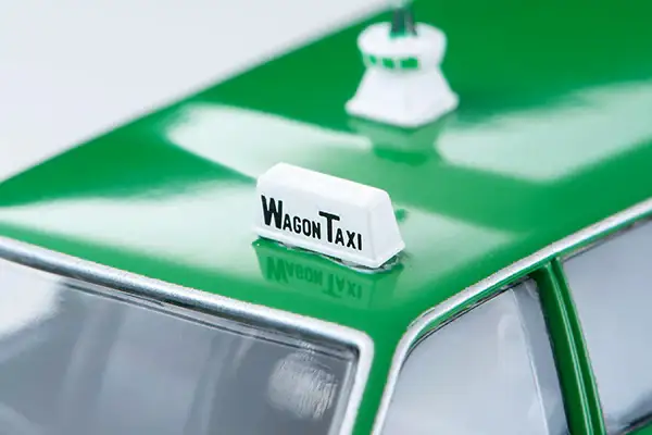 Tomica Limited Vintage Neo LV-N307a Nissan Cedric Wagon Tokyo Radio Taxi - Image 7