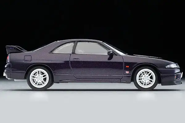 Tomica Limited Vintage Neo LV-N308a Nissan Skyline GT-R V-spec (purple) 1995 model - Image 4