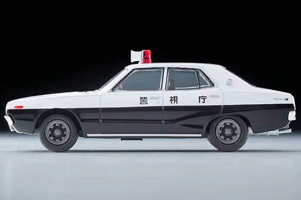 Tomica Limited Vintage Neo LV-N315a Nissan Skyline 2000GT Patrol Car (Metropolitan Police Department) 1976 model - Image 3