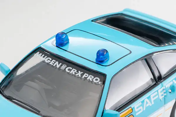 Tomica Limited Vintage Neo LV-N318a Honda Ballard Sports CR-X MUGEN CR-X PRO Suzuka Circuit Safety Car (light blue/white) - Image 5