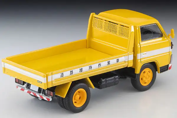 Tomica Limited Vintage Neo LV-N369a Mitsubishi Fuso Canter Municipal Tipper w/ Figure - Image 3