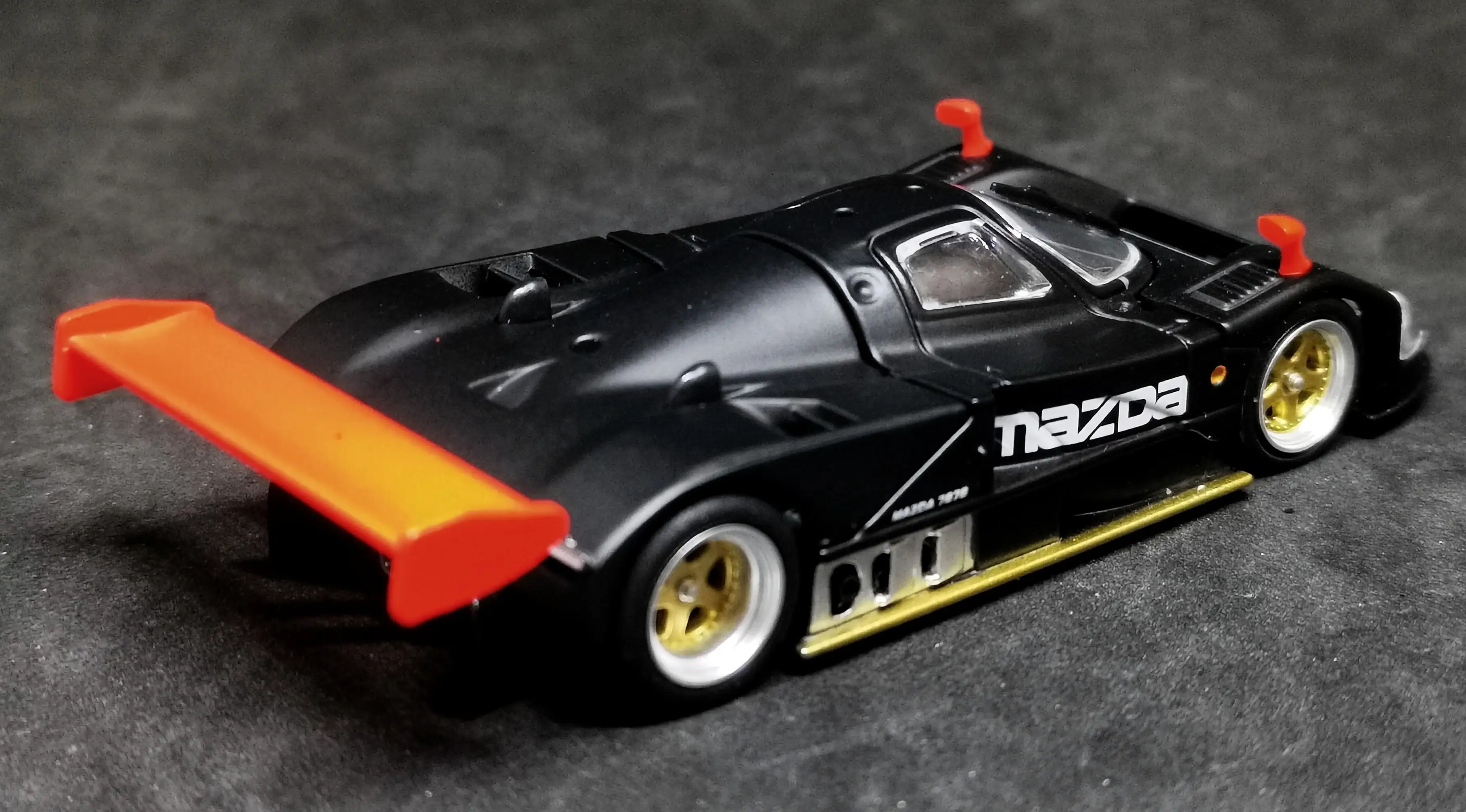 Tomica Limited Vintage Neo Mazda 787B Test Car - Image 3