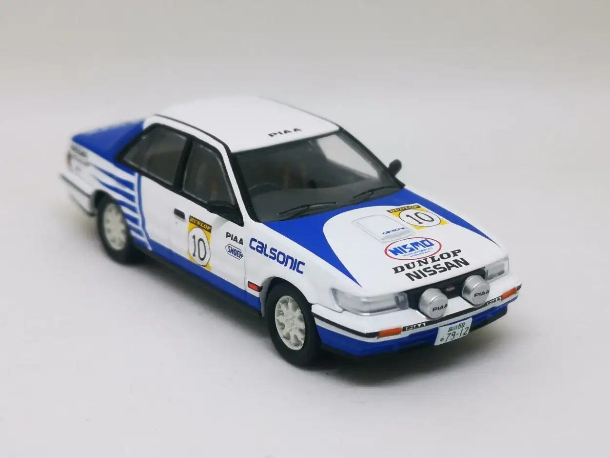 Tomica Limited Vintage Neo Nissan Blue Bird SSS R Calsonic #10 - Image 5