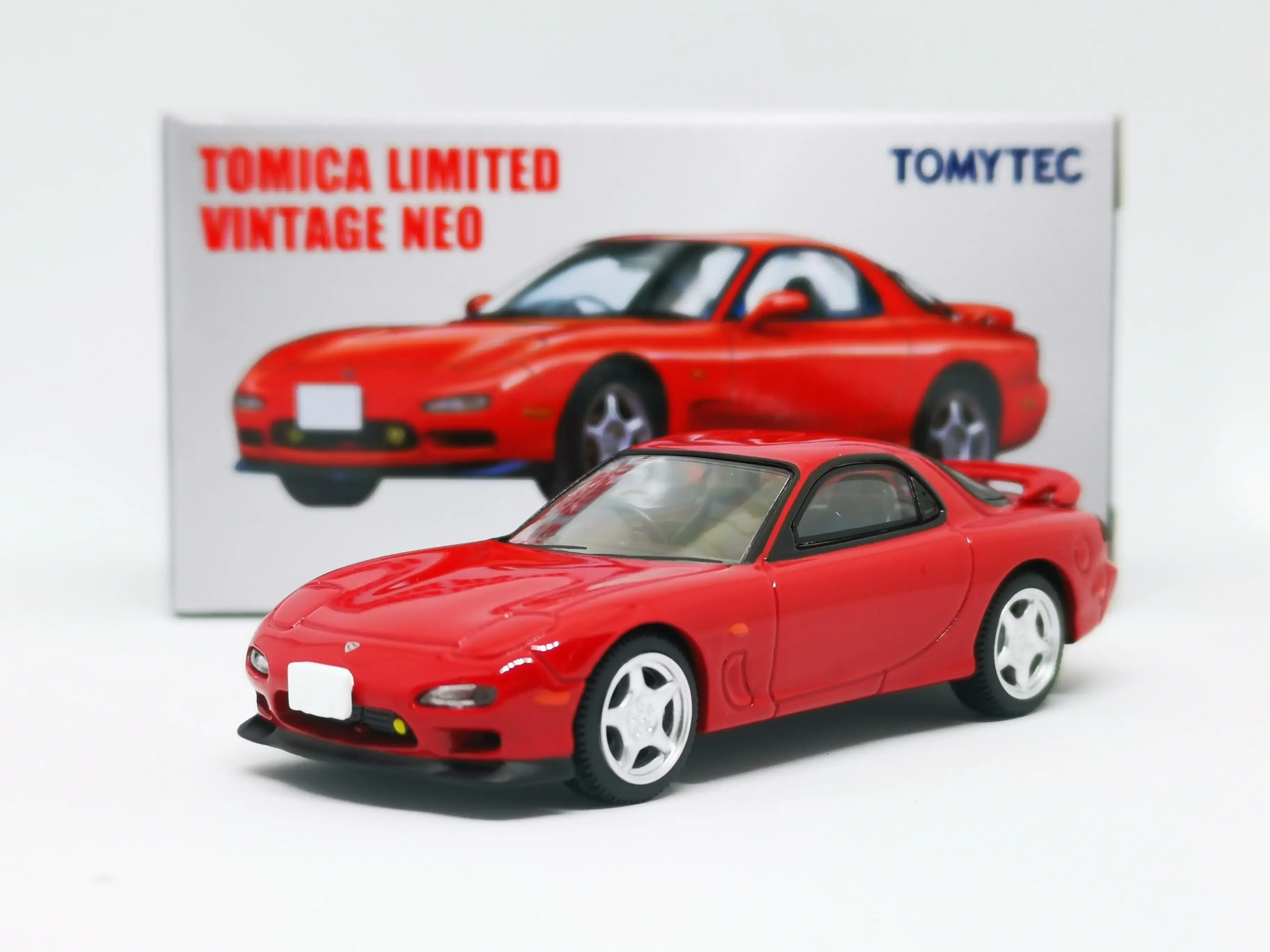 Tomica Limited Vintage Neo The Japanese Car Era Vol.13 Mazda RX-7 FD3S - Image 2