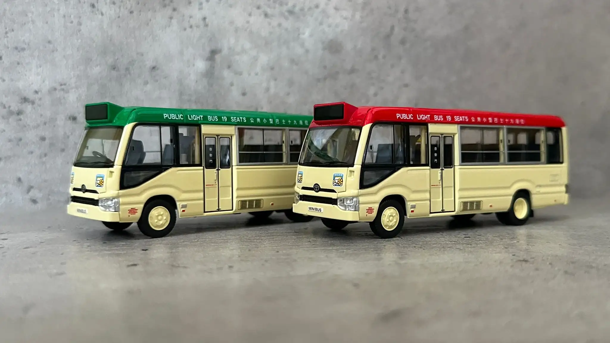 Tomica Limited Vintage Neo TLV-N Hong Kong Exclusive Toyota Coaster Hong Kong Mini Bus - Image 2