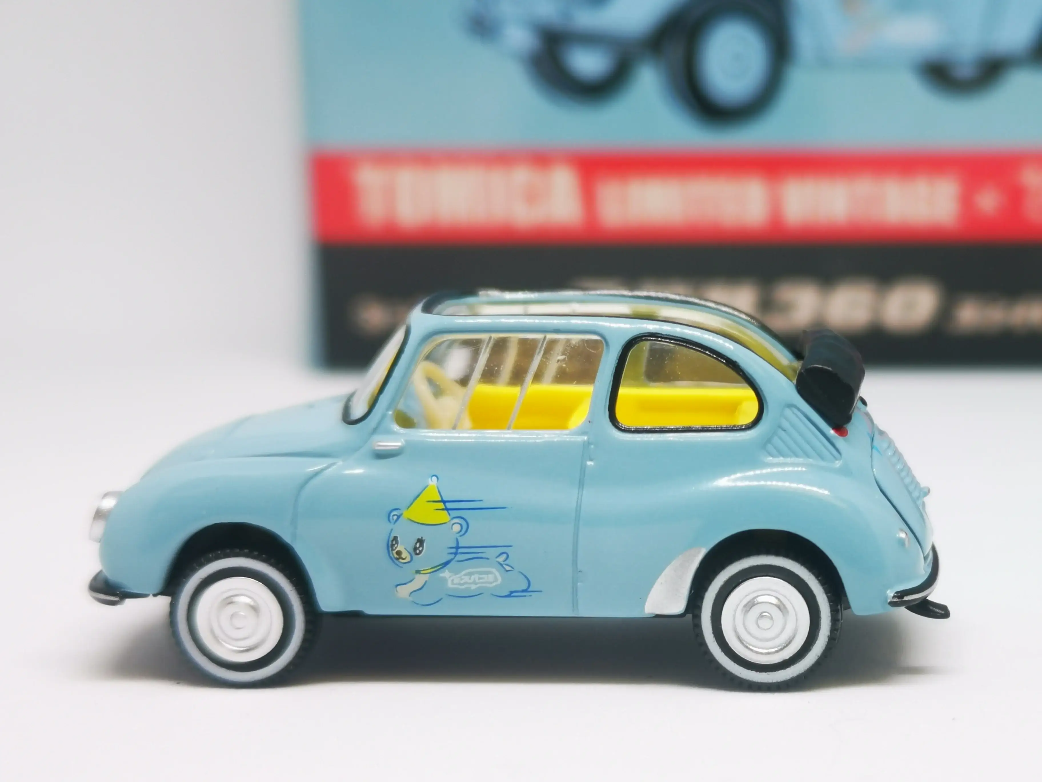 Tomica Limited Vintage TLV × #Subaru 360 Convertible - Image 3